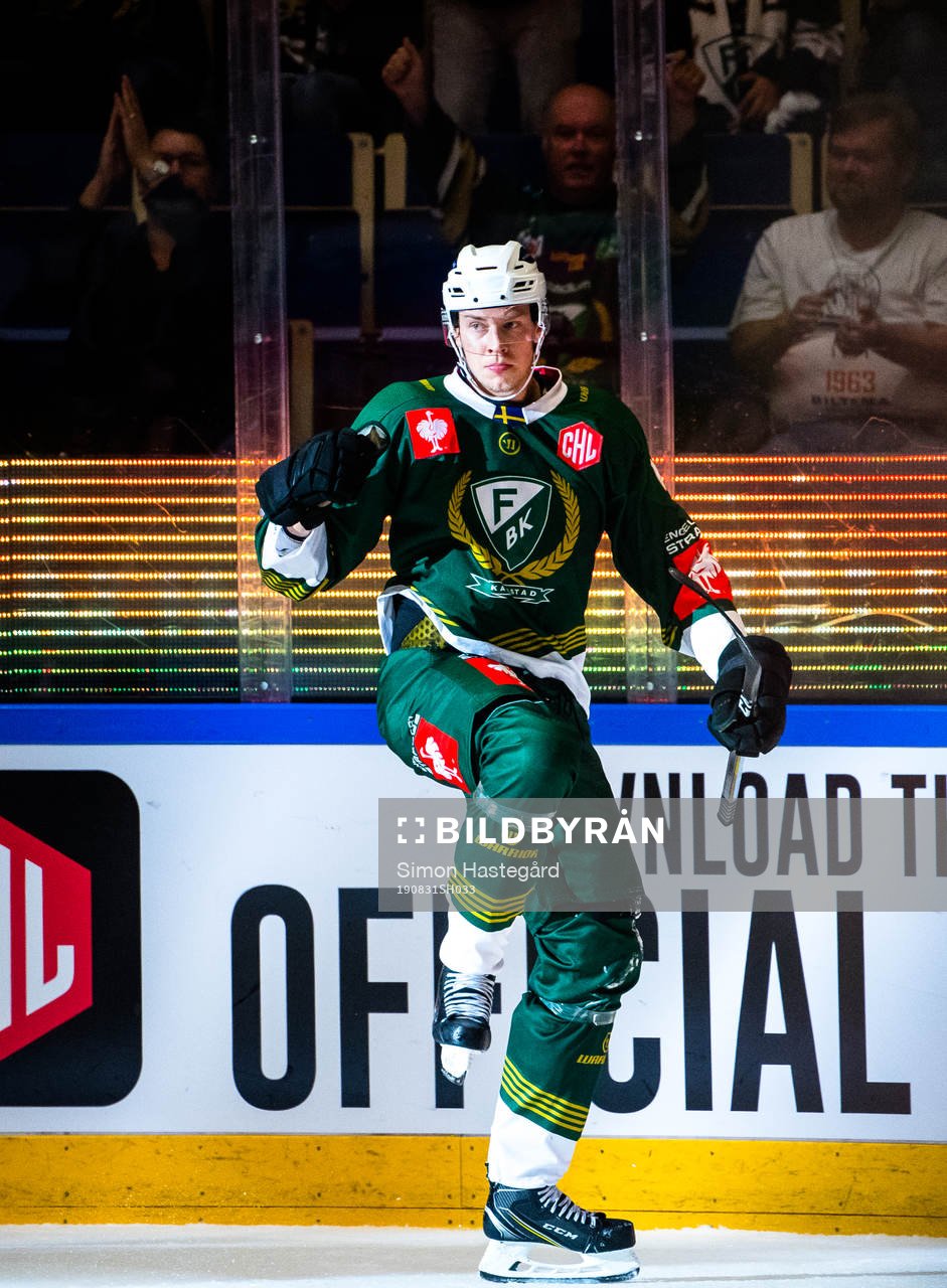 Victor Ejdsell of Färjestad celebrates the 1-1 goal