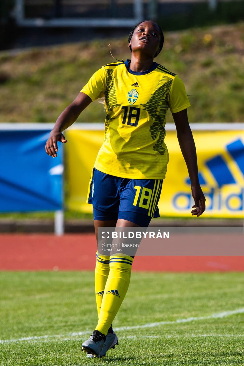 Evelyn Ijeh of Sweden looks dejected