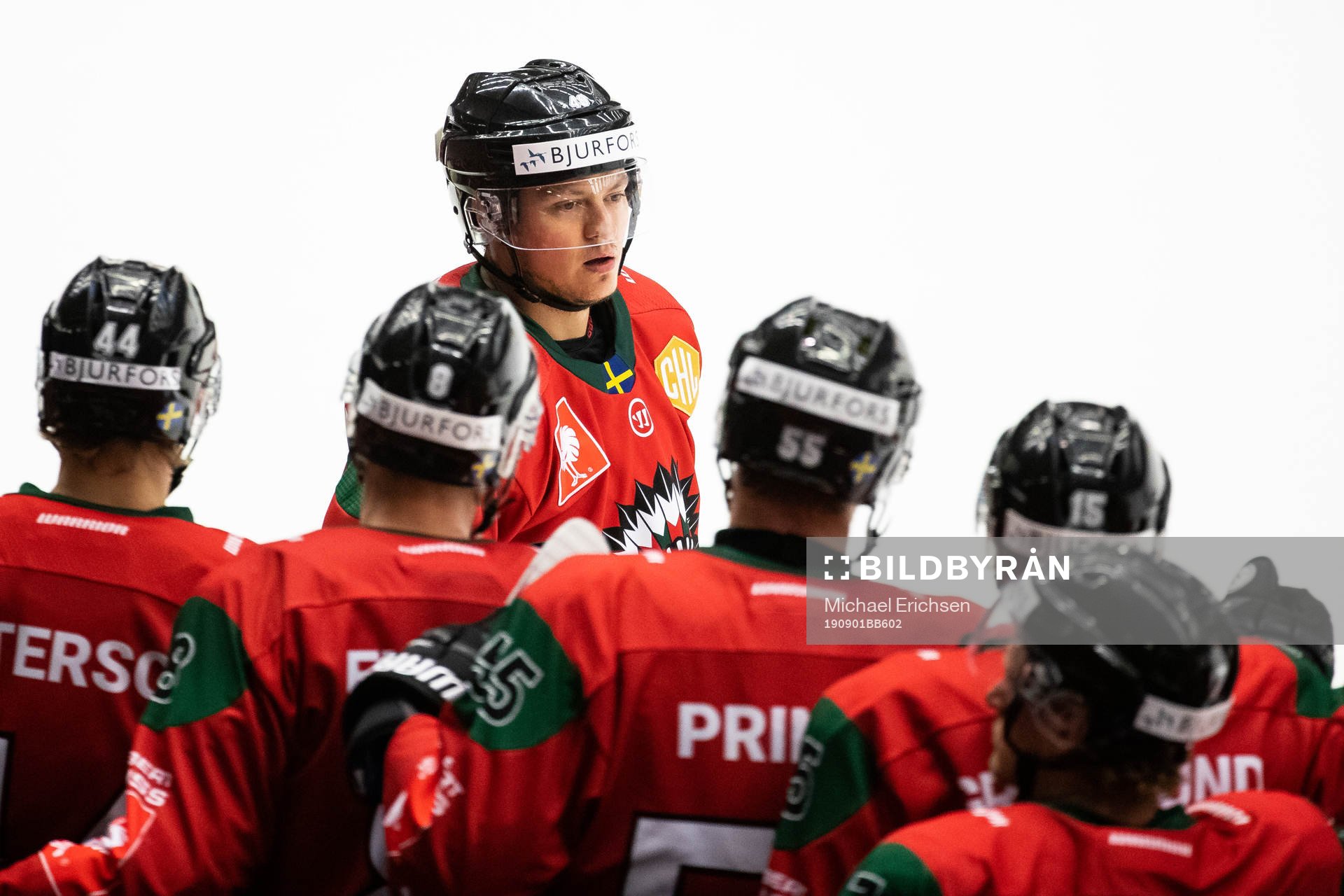 Rhett Rakshani of Frölunda celebrates scoring 1-2
