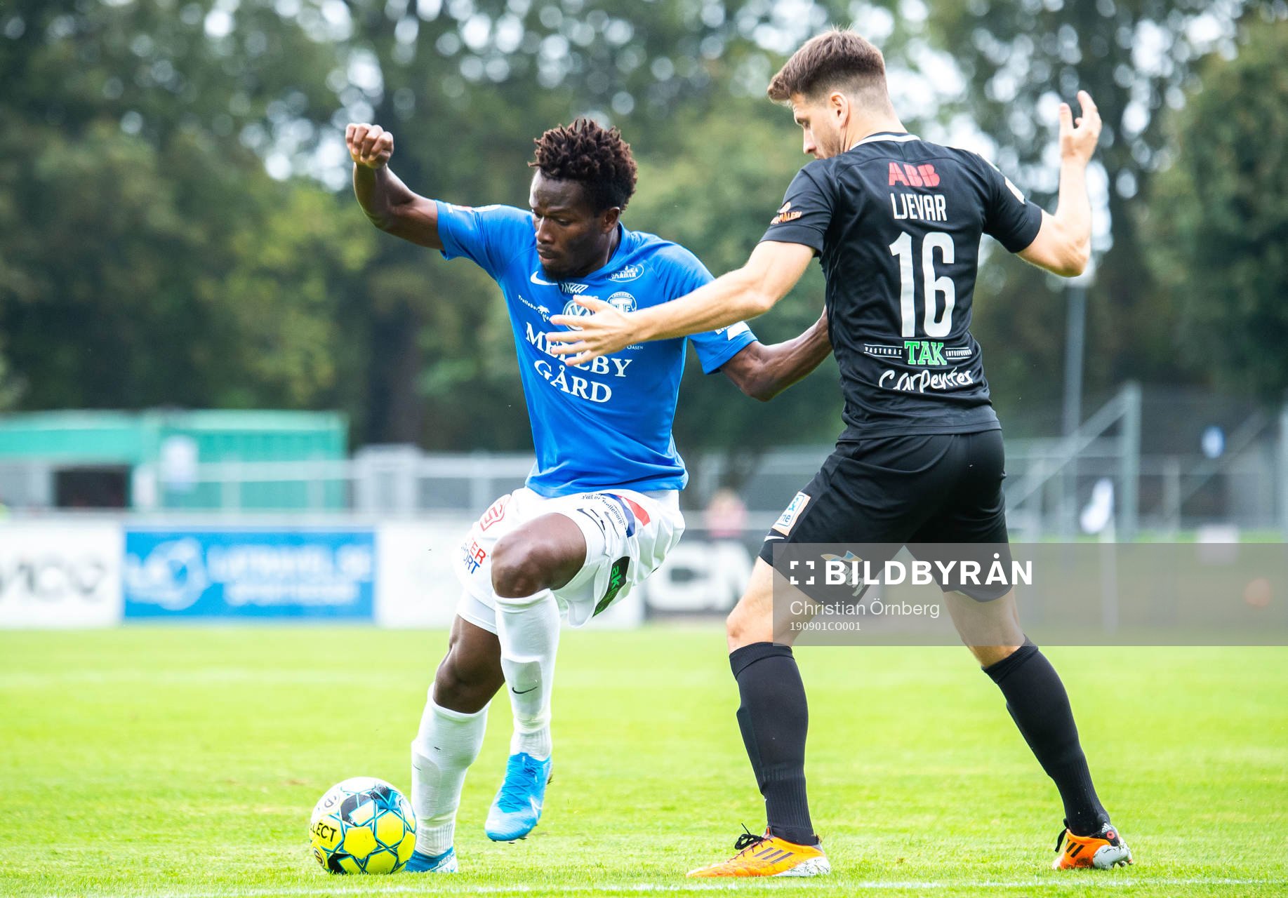 Trelleborgs Abdul Fatawu Safiu och Västerås Boris Ljevar