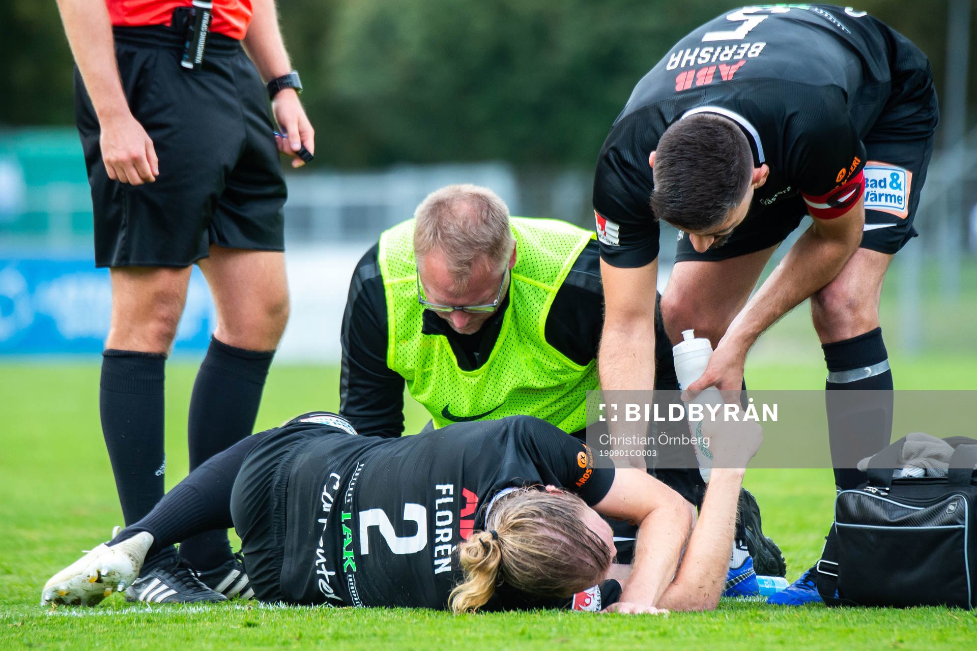 Västerås Jesper Florén kollas till av Ilir Berisha