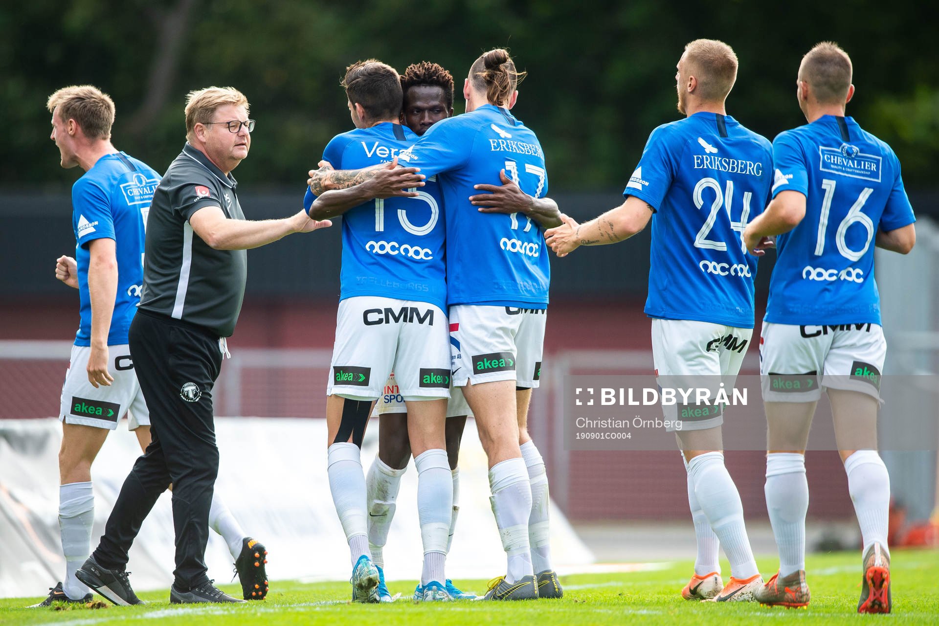 Trelleborgs Abdul Fatawu Safiu jublar med Bozidar