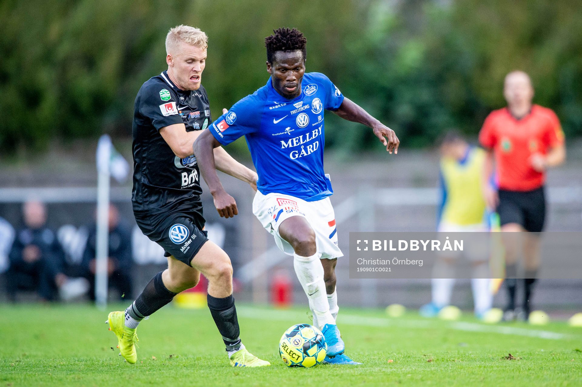 Västerås Simon Johansson mot Trelleborgs Abdul Fatawu