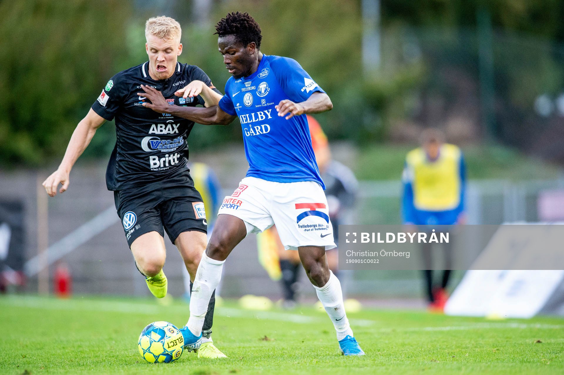 Västerås Simon Johansson mot Trelleborgs Abdul Fatawu
