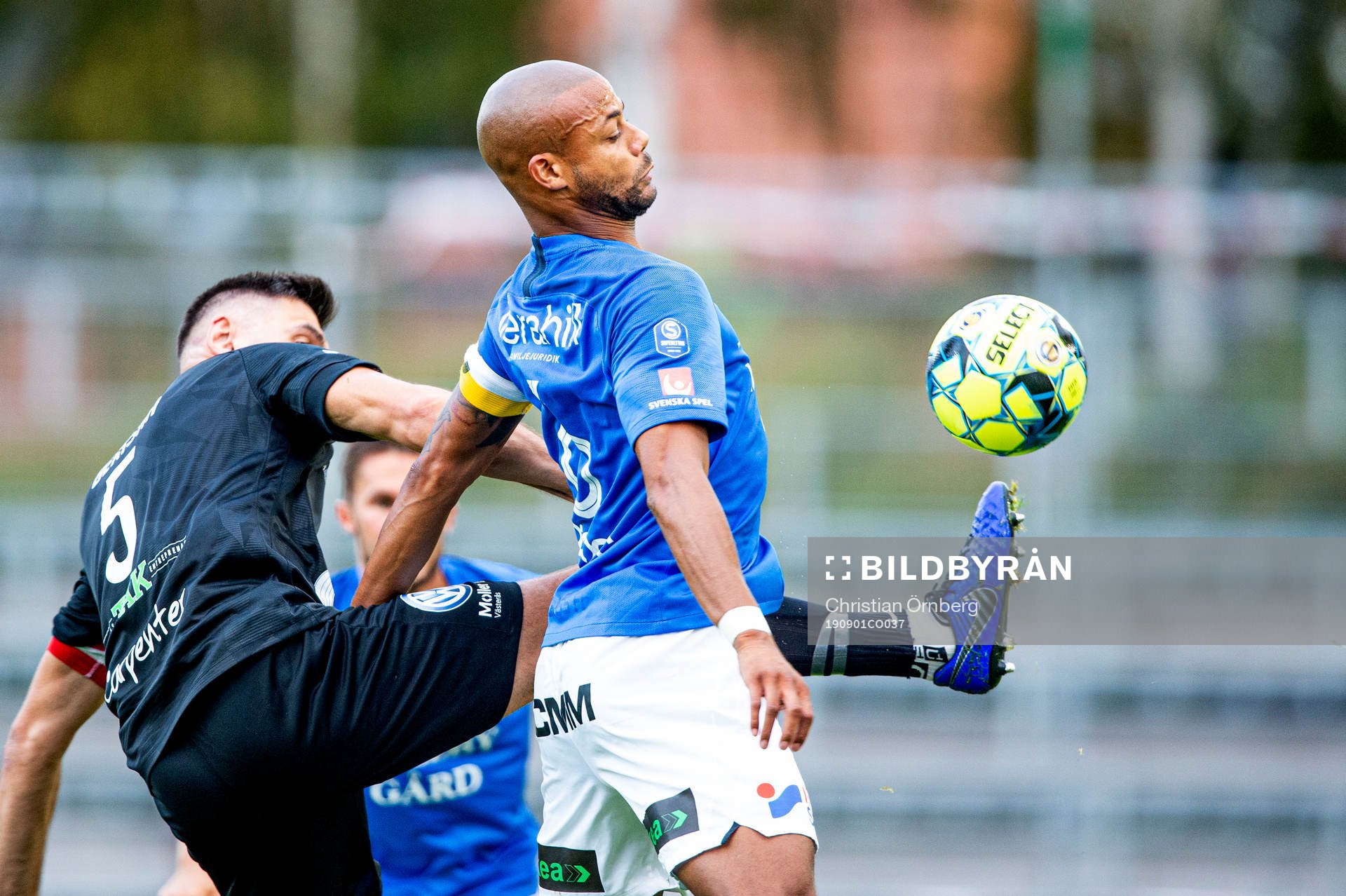 Västerås Ilir Berisha mot Trelleborgs Salif Camara