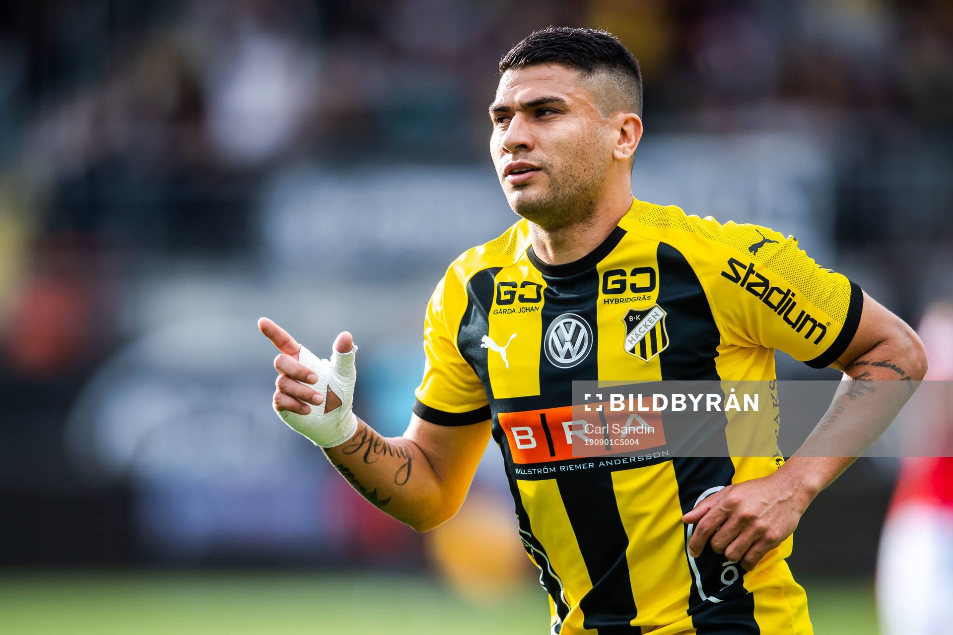 Häckens Paulinho jublar