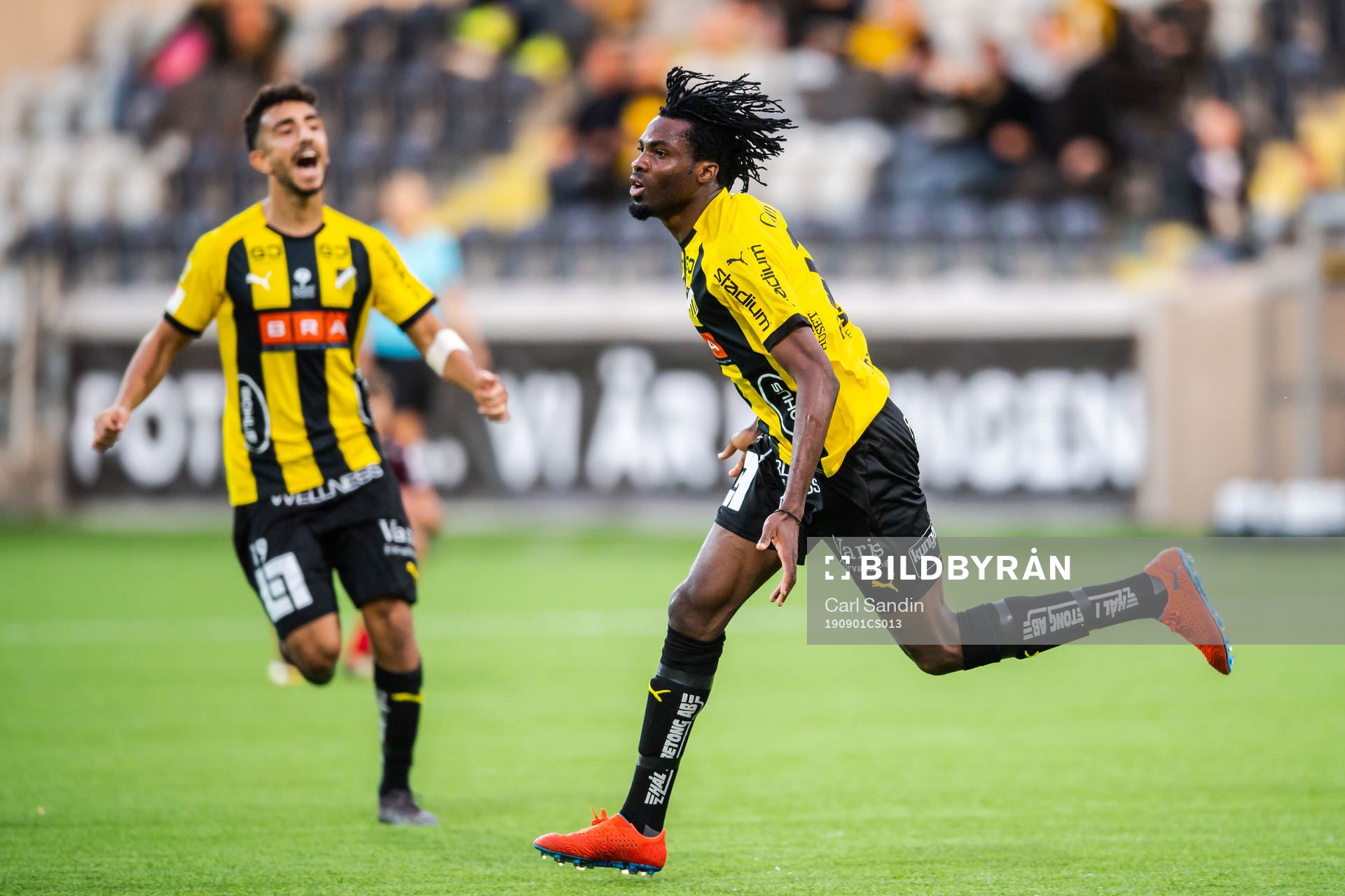 Häckens Kwame Kizito jublar