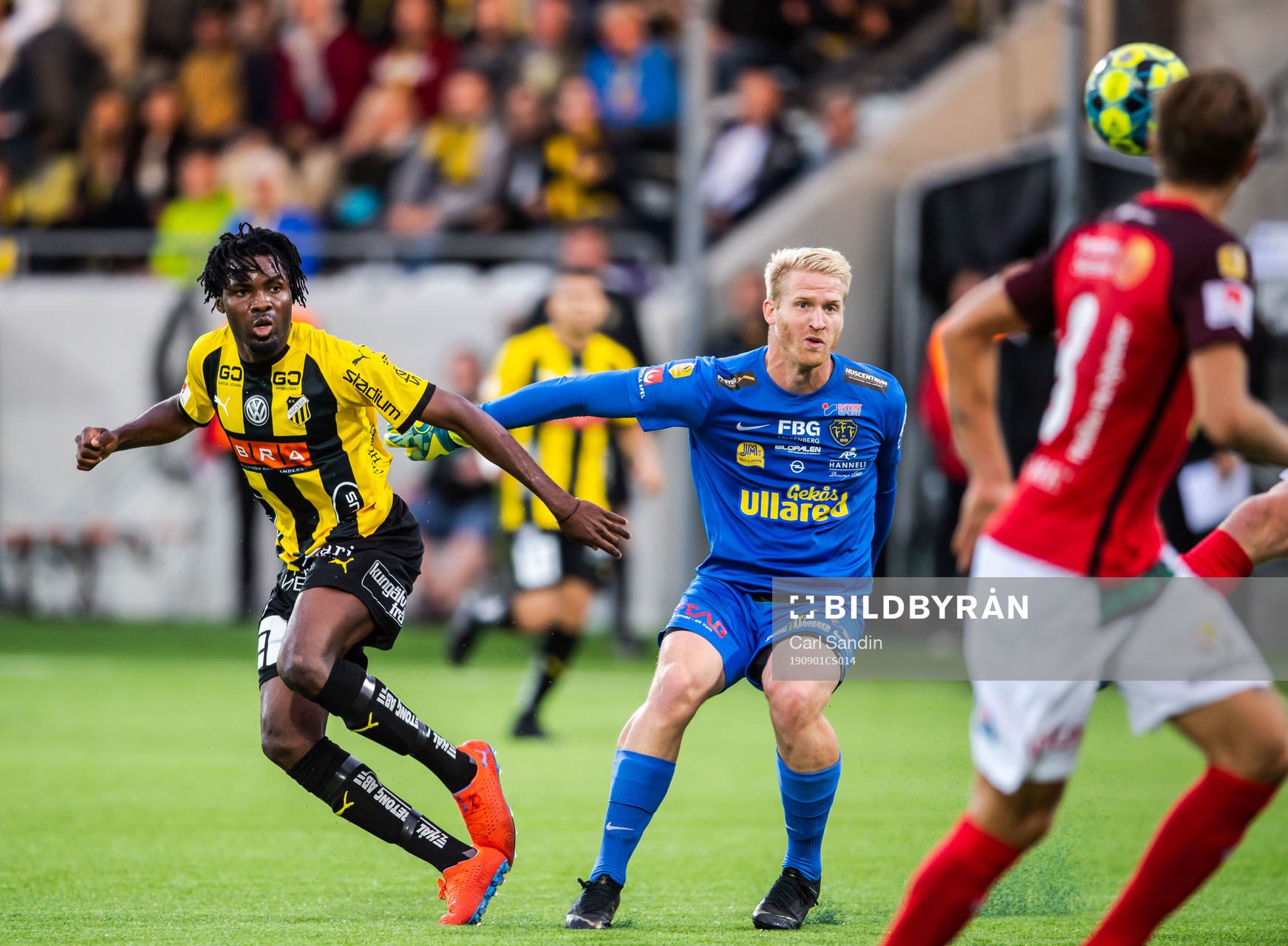 Häckens Kwame Kizito gör 3-1 bakom Falkenbergs målvakt