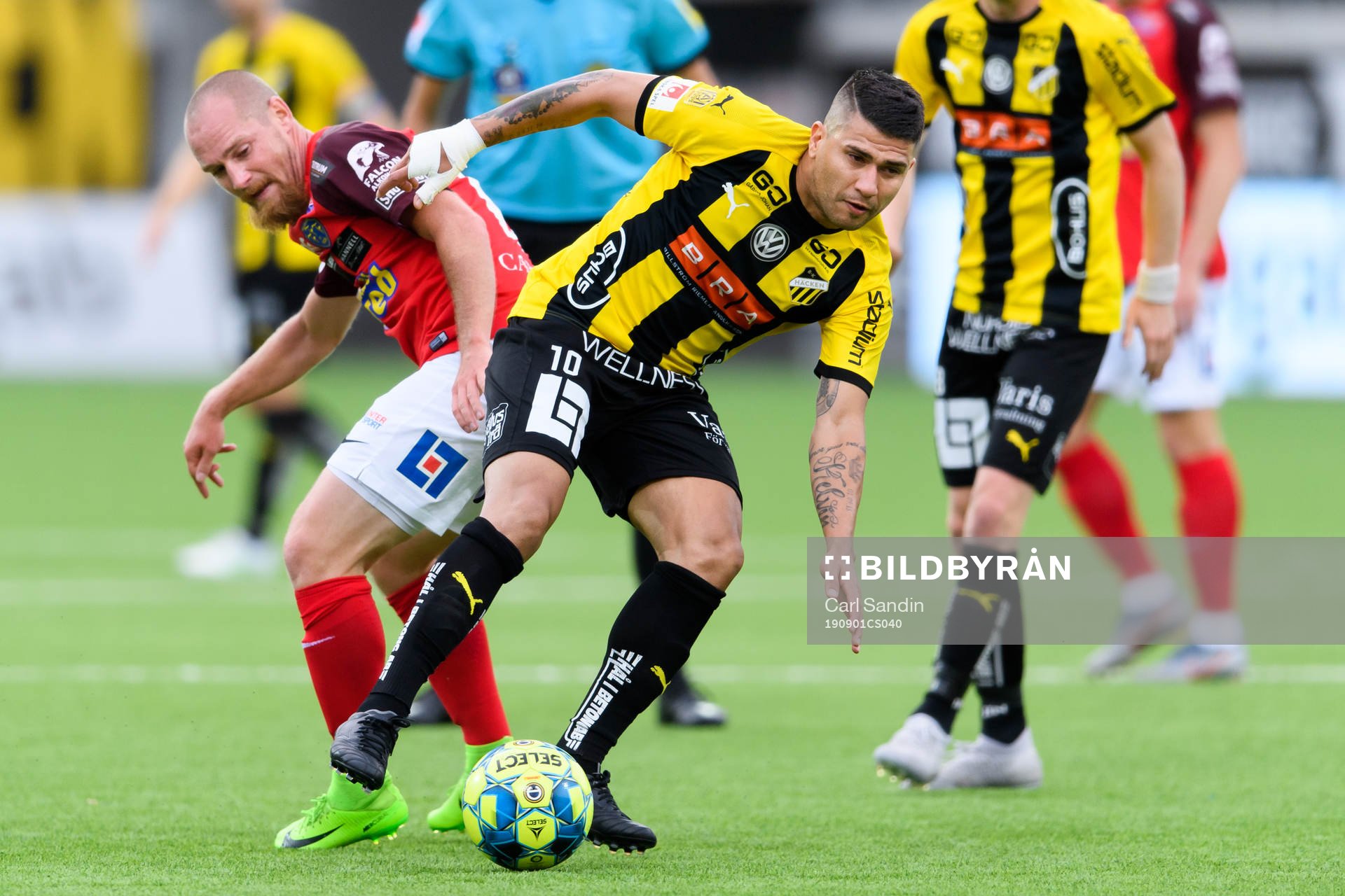 Falkenbergs Christoffer Carlsson och Häckens Paulinho
