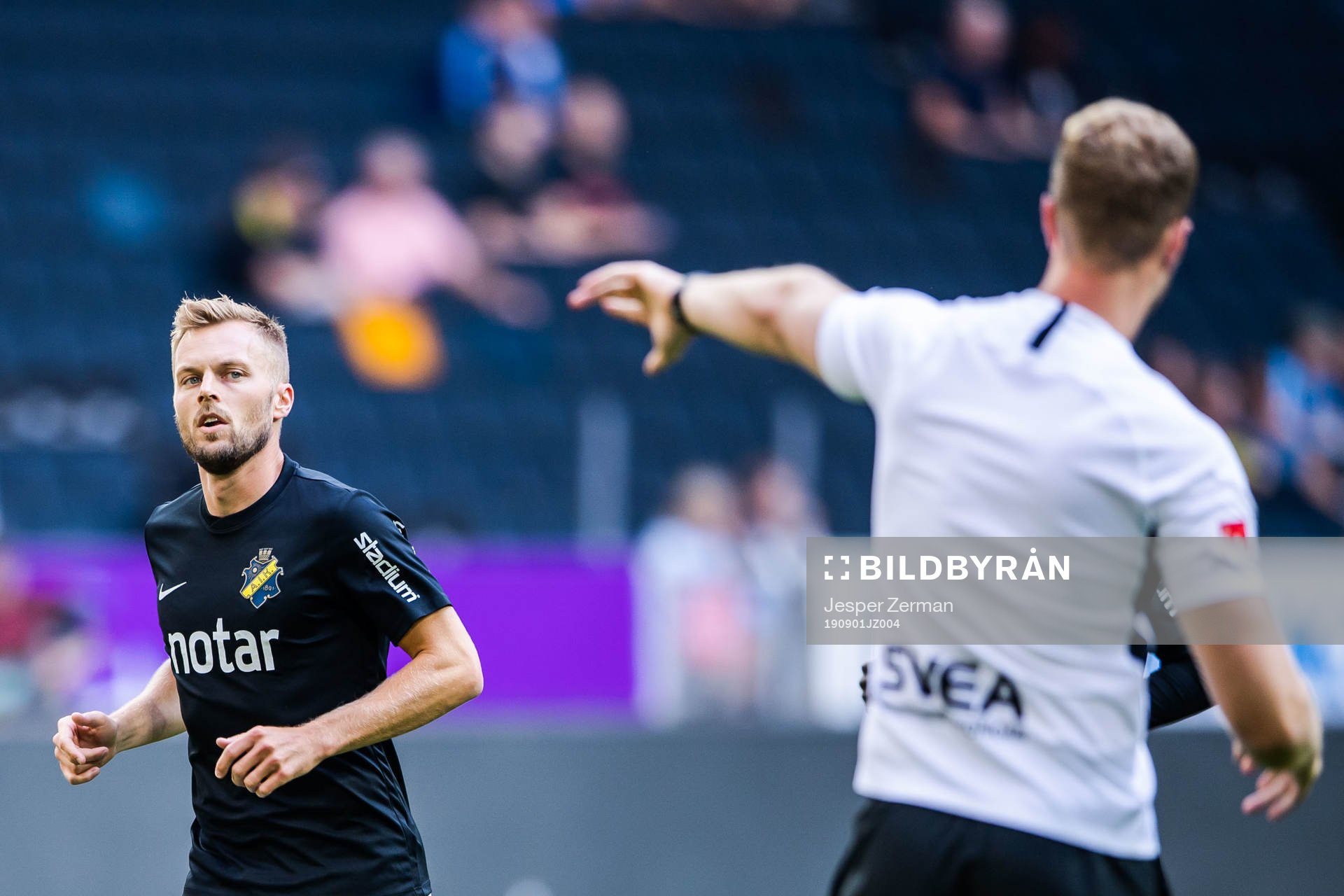 s Sebastian Larsson