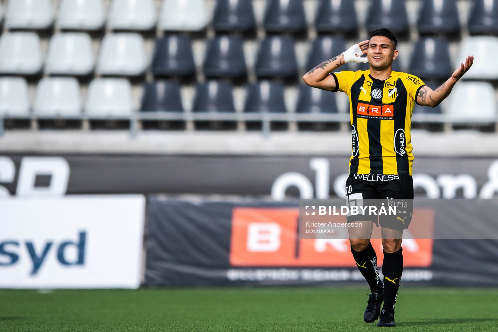 Häckens Paulinho jublar