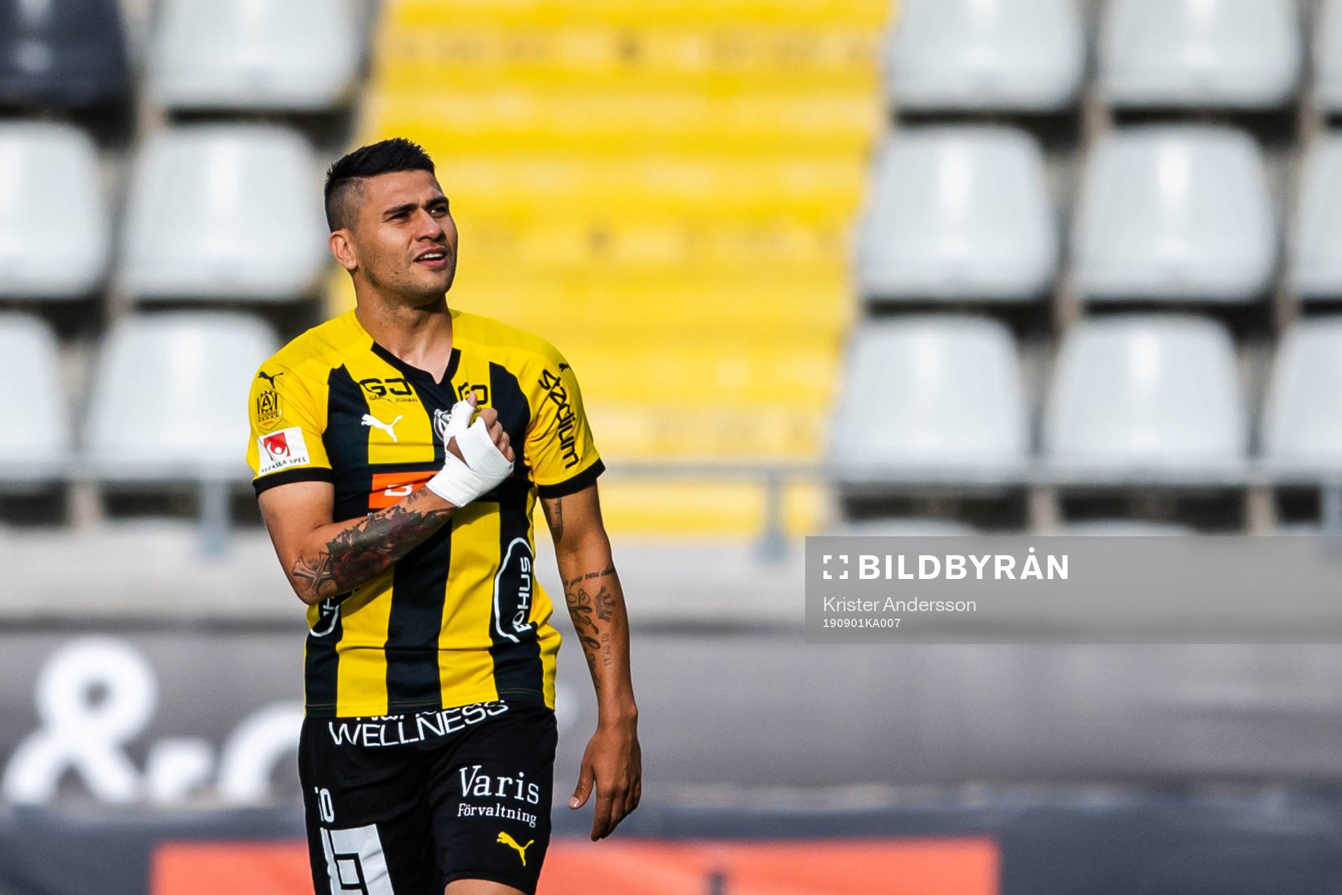 Häckens Paulinho jublar