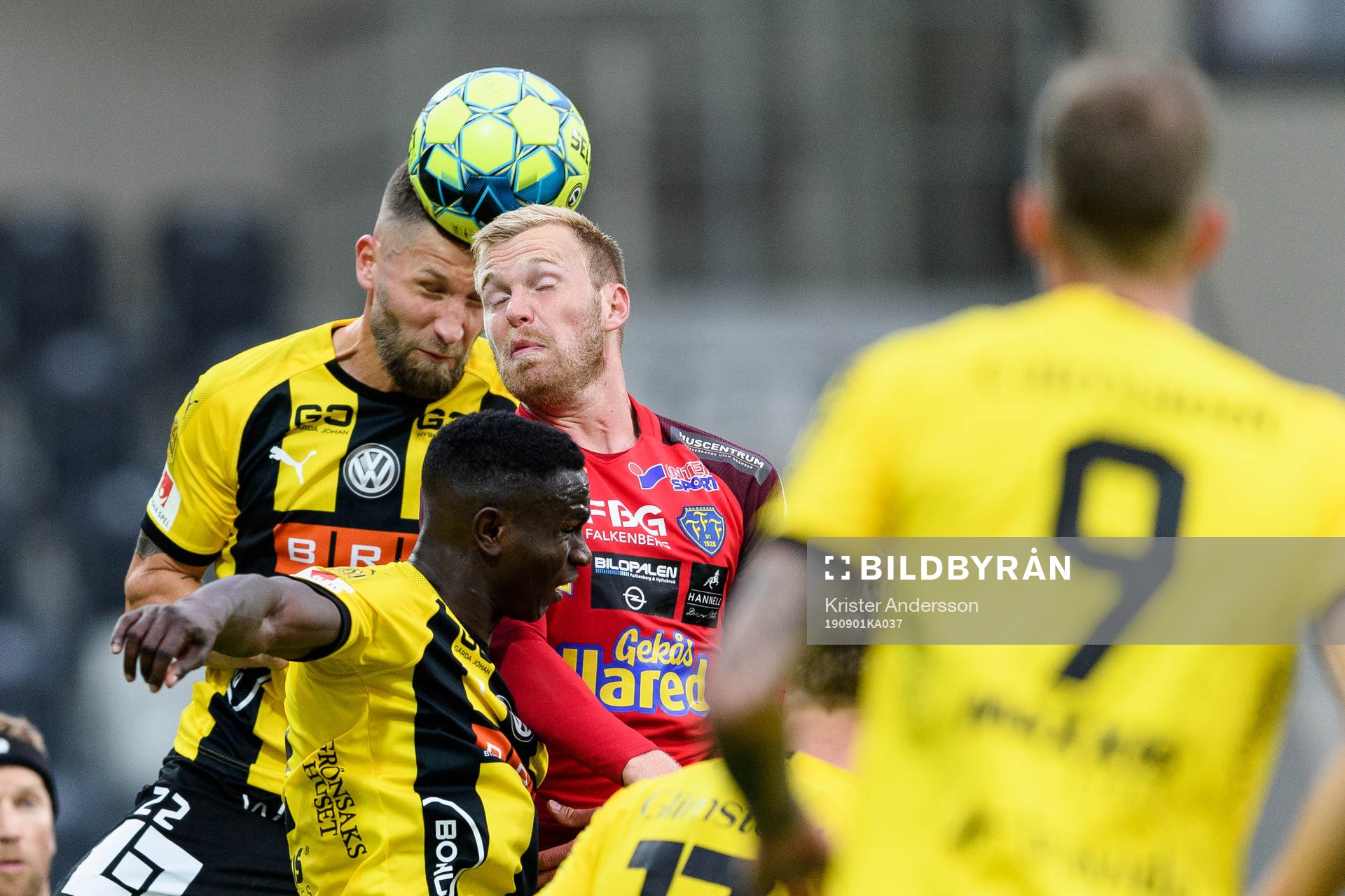 Häckens Joona Toivio och Falkenbergs Kirill Pogrebnyak