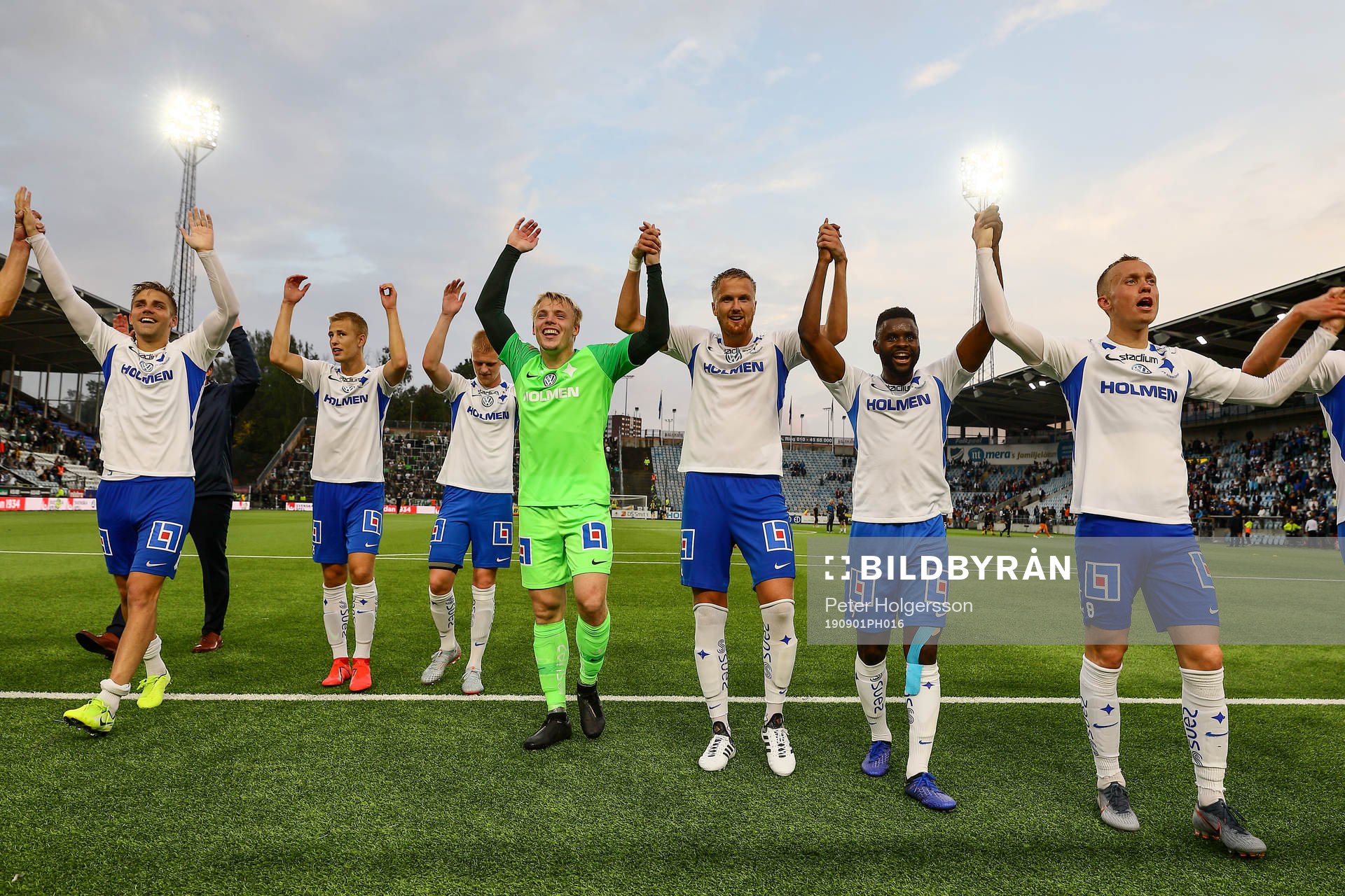 IFK Norrköpings spelare jublar