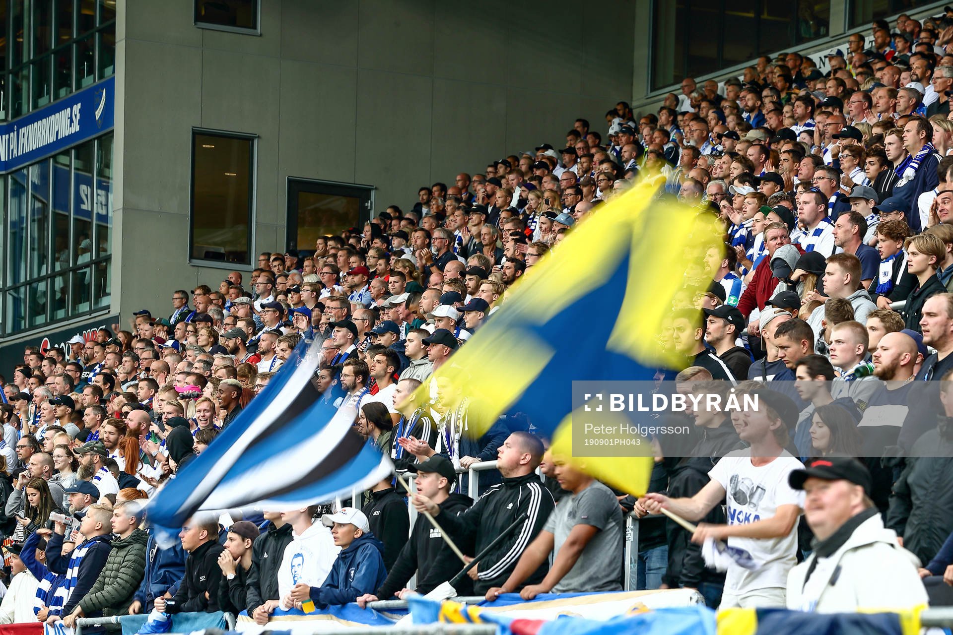 IFK Norrköpings supporters på Curva Nordahl
