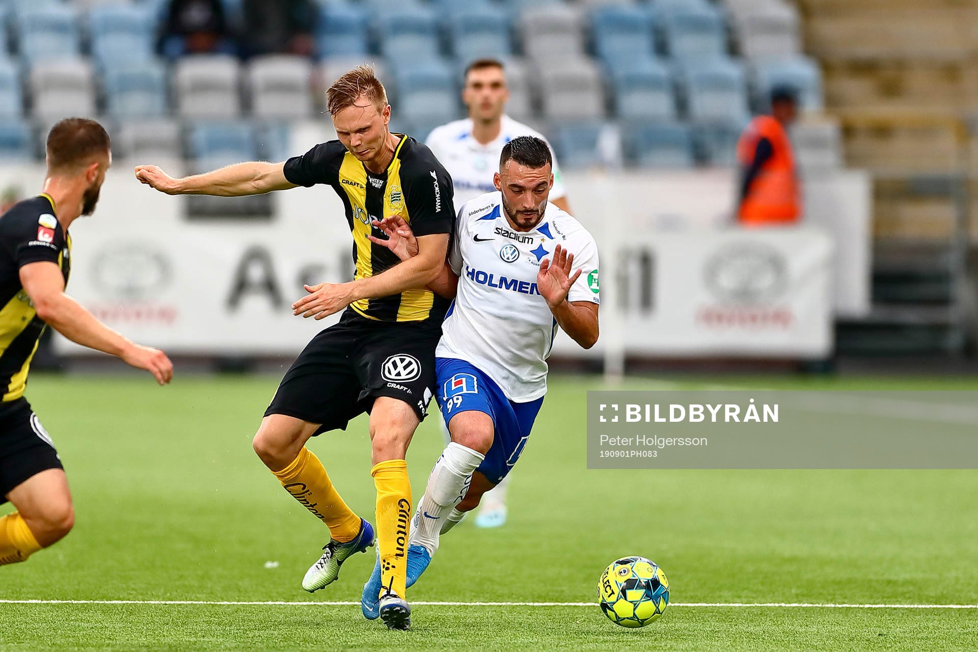 Hammarbys Aron Johannsson och IFK Norrköpings Sead