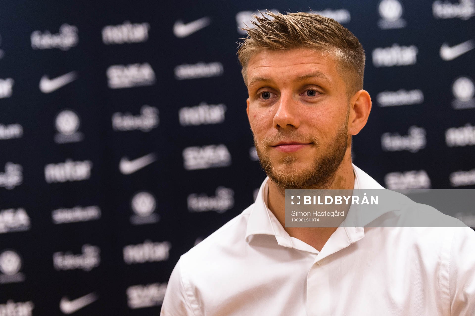 s Anton Salétros i mixade zonen