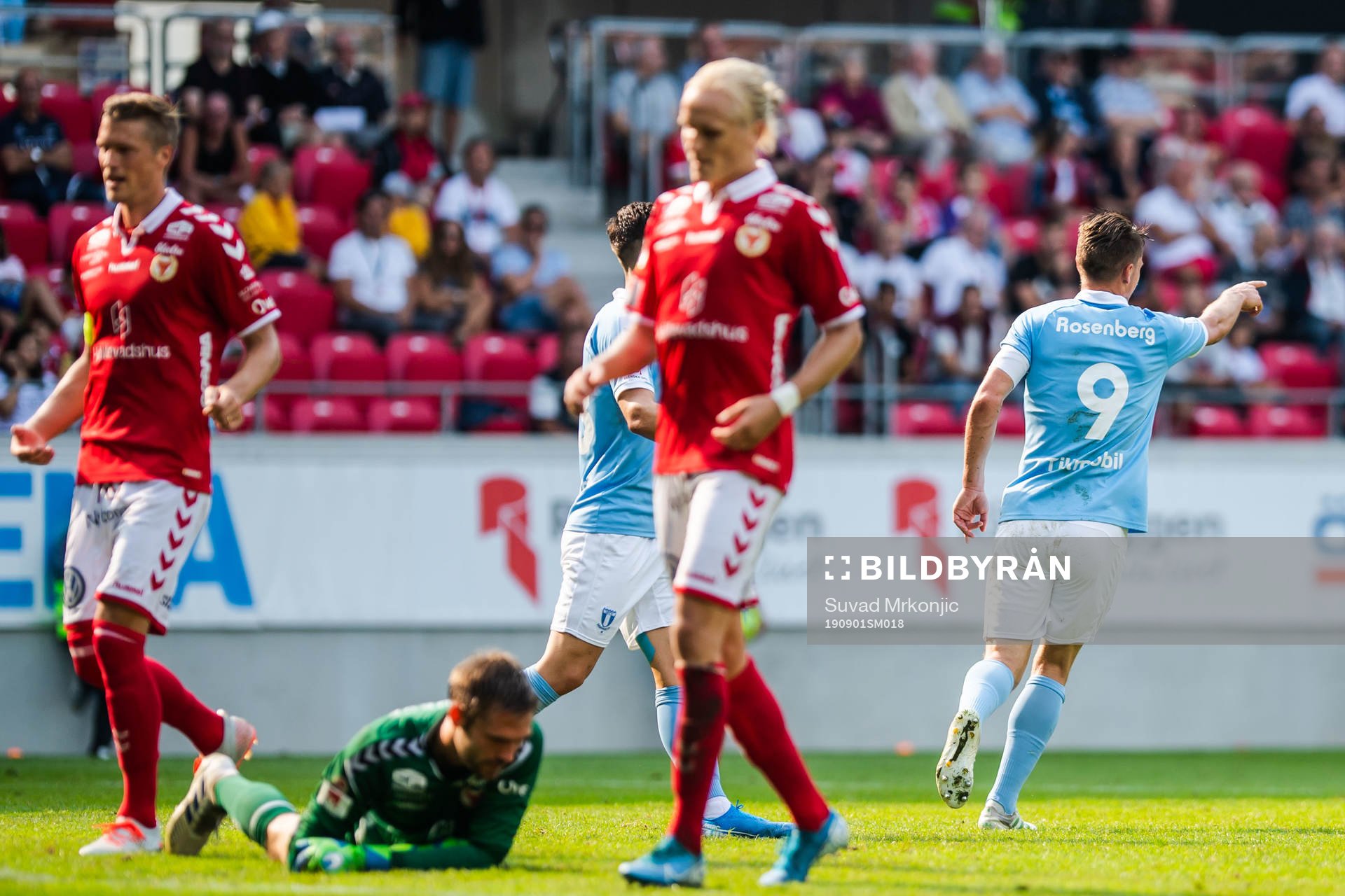 Malmö FFs Markus Rosenberg jublar efter 2-0 under fotbollsmatchen i Allsvenskan mellan Kalmar och Malmö FF den 1 september 2019 i Kalmar.