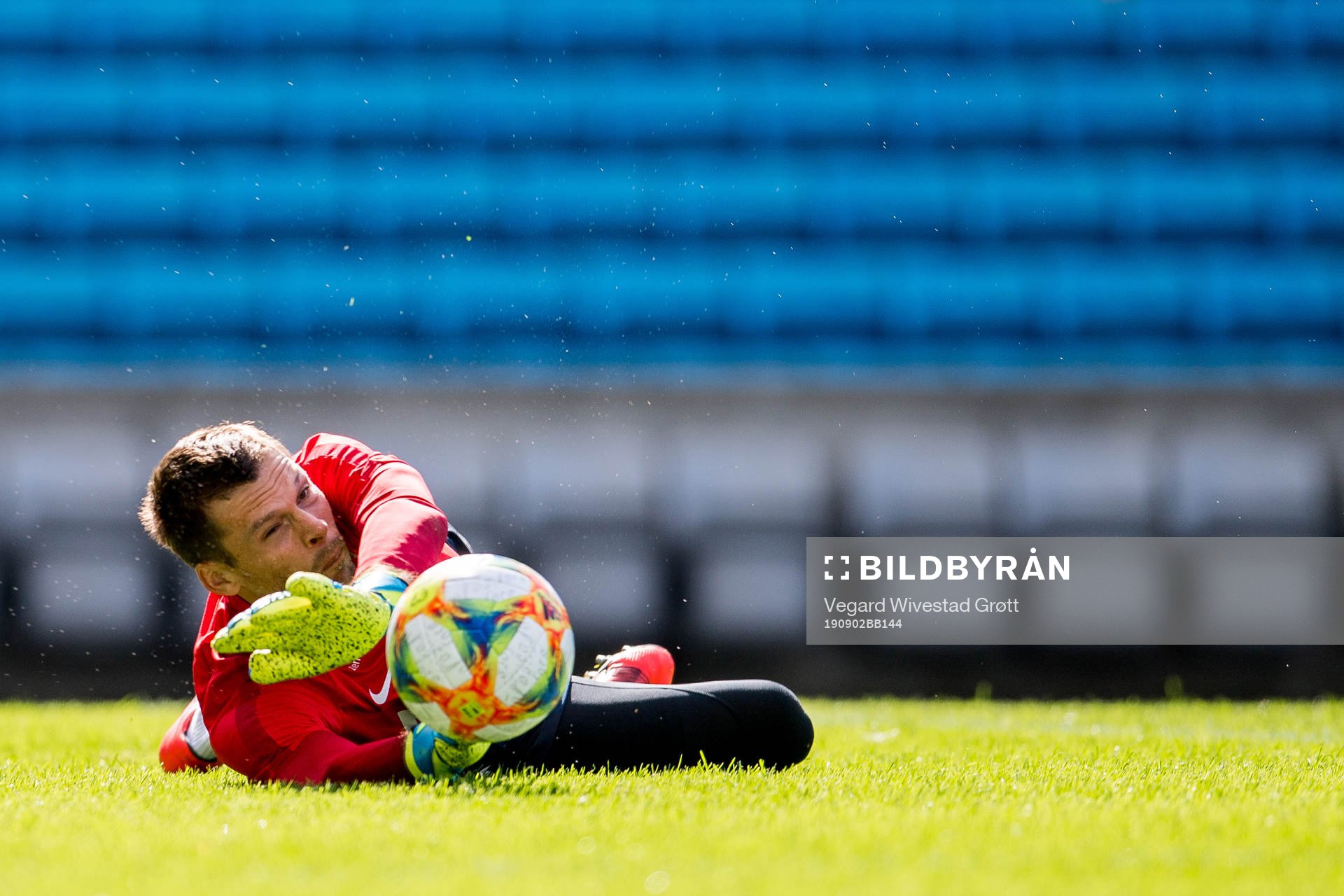 Goalkeeper Rune Almenning Jarstein of Norway
