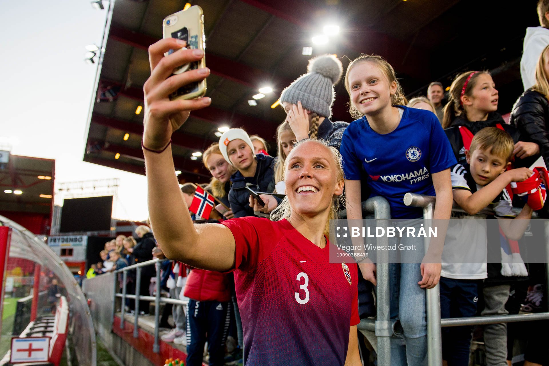 Maria Thorisdottir of Norway takes a selfie with fans