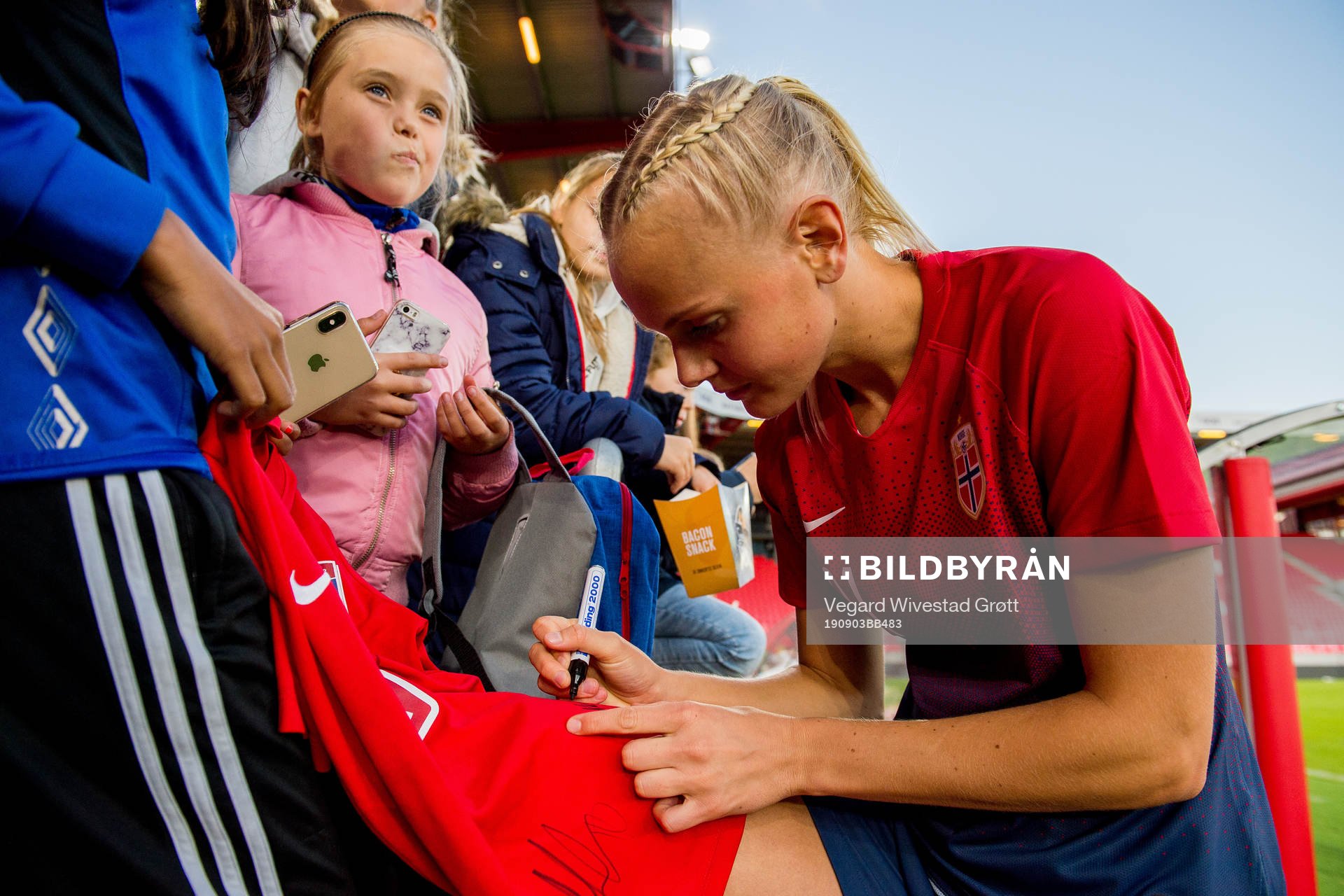 Karina Sævik of Norway signs autographs