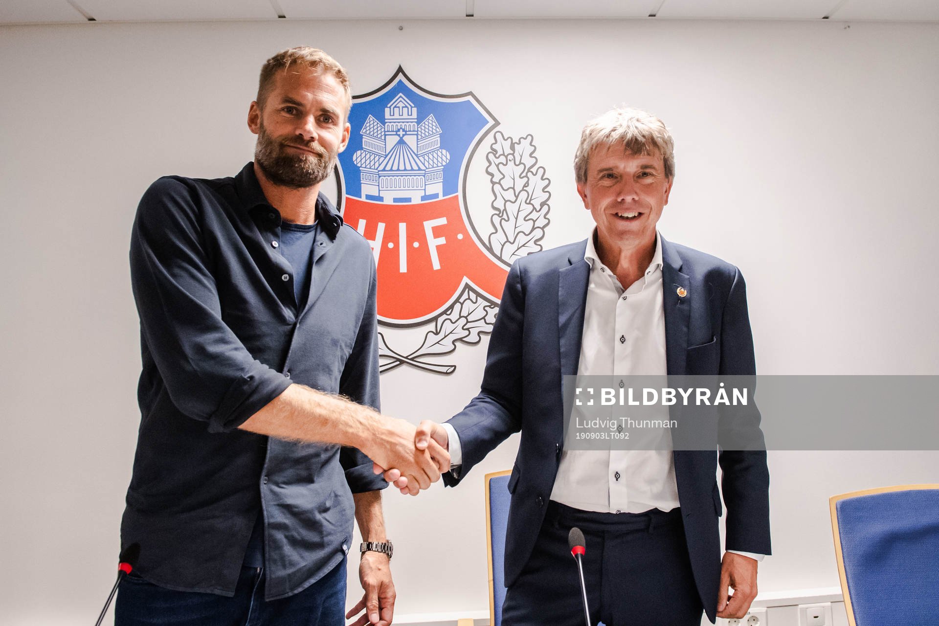 Olof Mellberg presenteras som ny tränare och ordförande Krister Azelius under en presskonferens med Helsingborg den 3 september 2019 i Helsingborg.