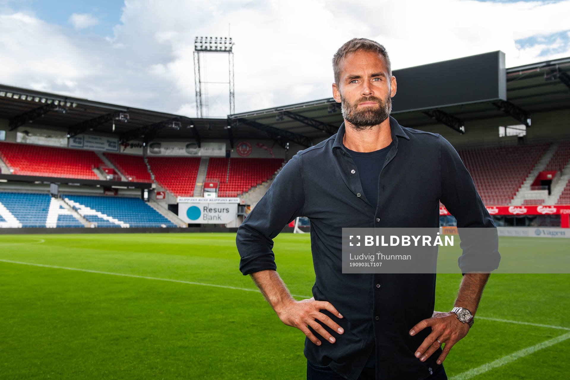 Olof Mellberg poserar för ett porträtt efter en presskonferens med Helsingborg den 3 september 2019 i Helsingborg.