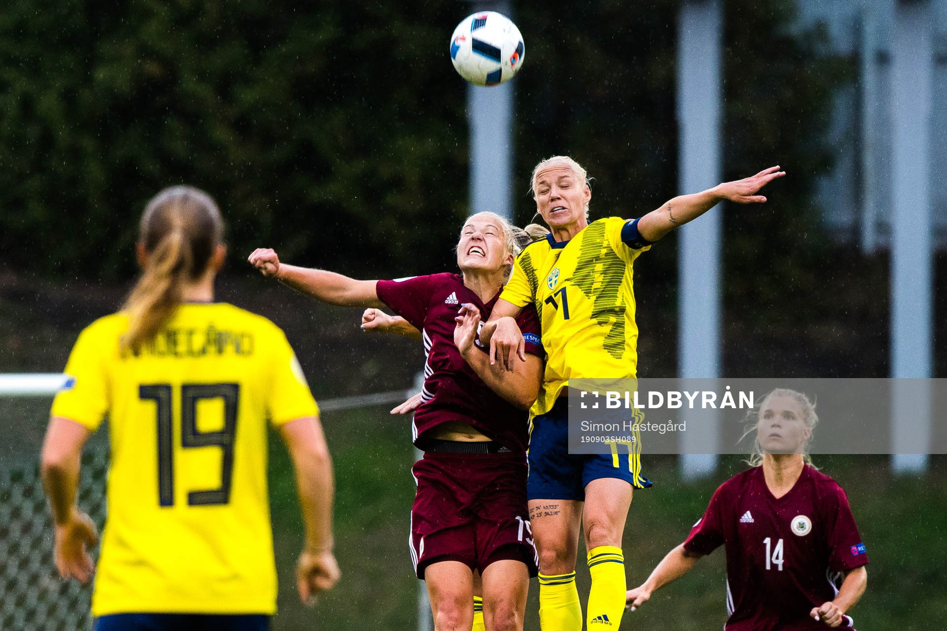 Ligita Tumane of Latvia and Caroline Seger of Sweden