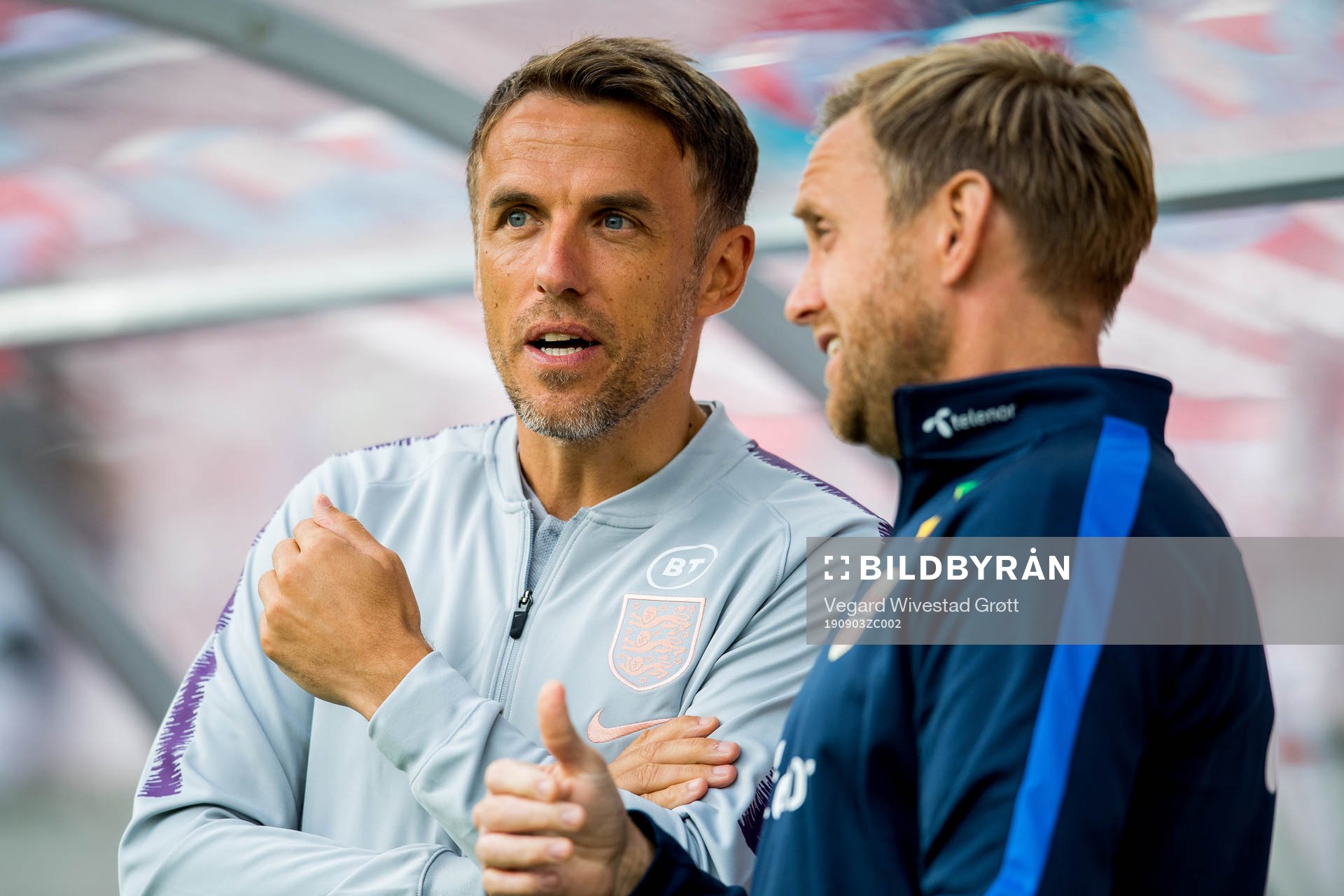 Phil Neville, head coach of England, and Martin Sjögren,