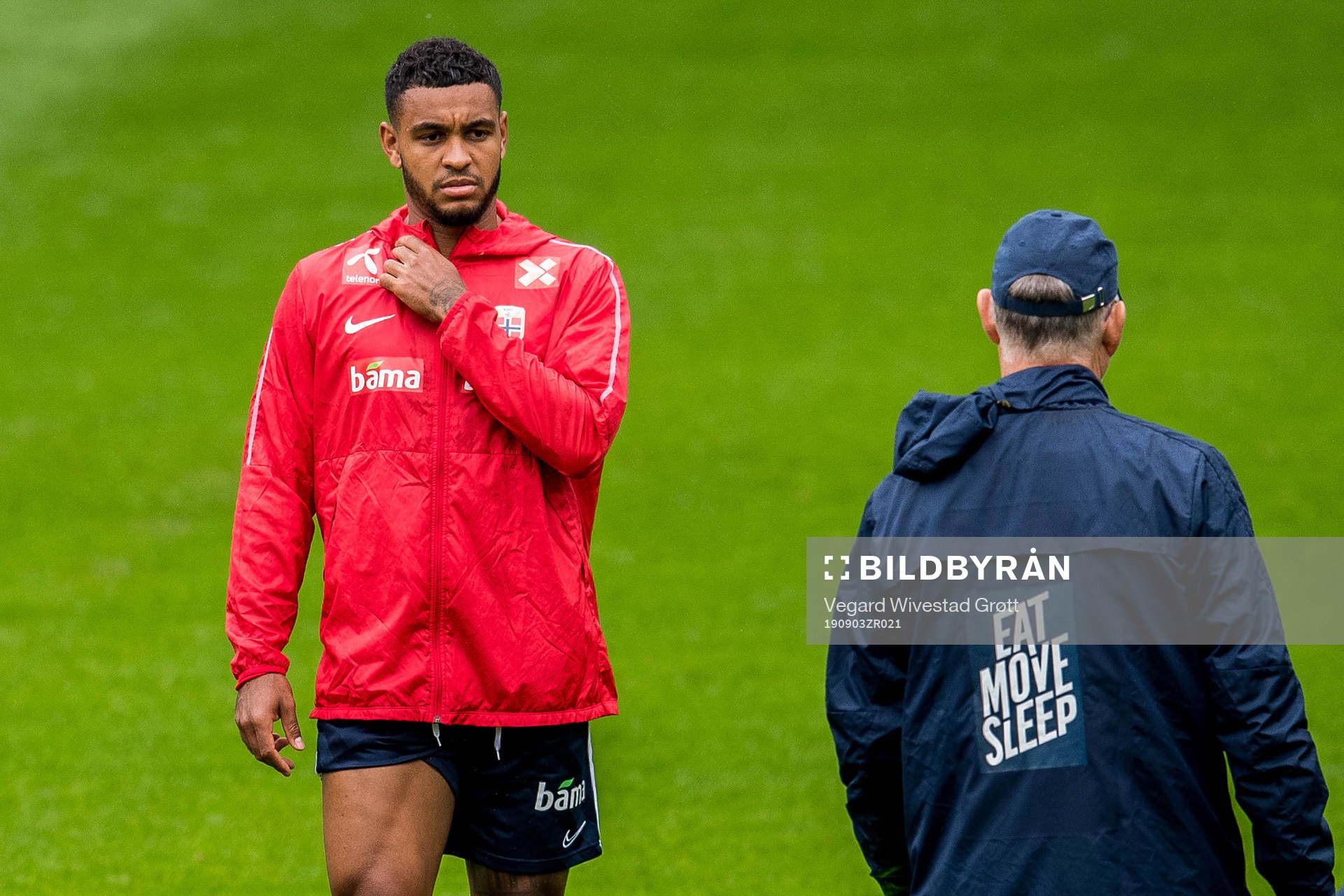 Joshua King of Norway and Lars Lagerbäck, head coach of