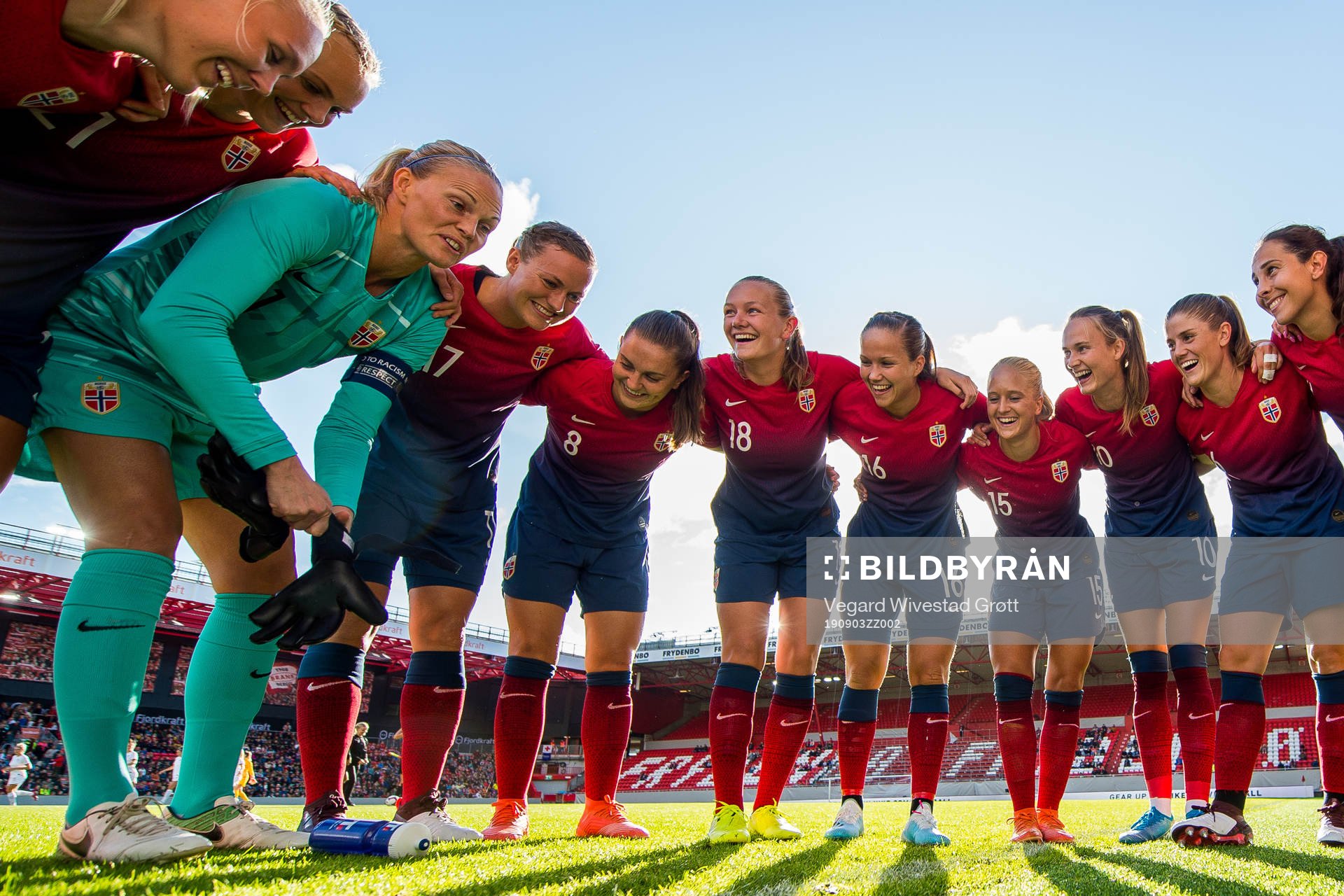 Goalkeeper Ingrid Hjelmseth, Kristine Minde, Vilde Bøe