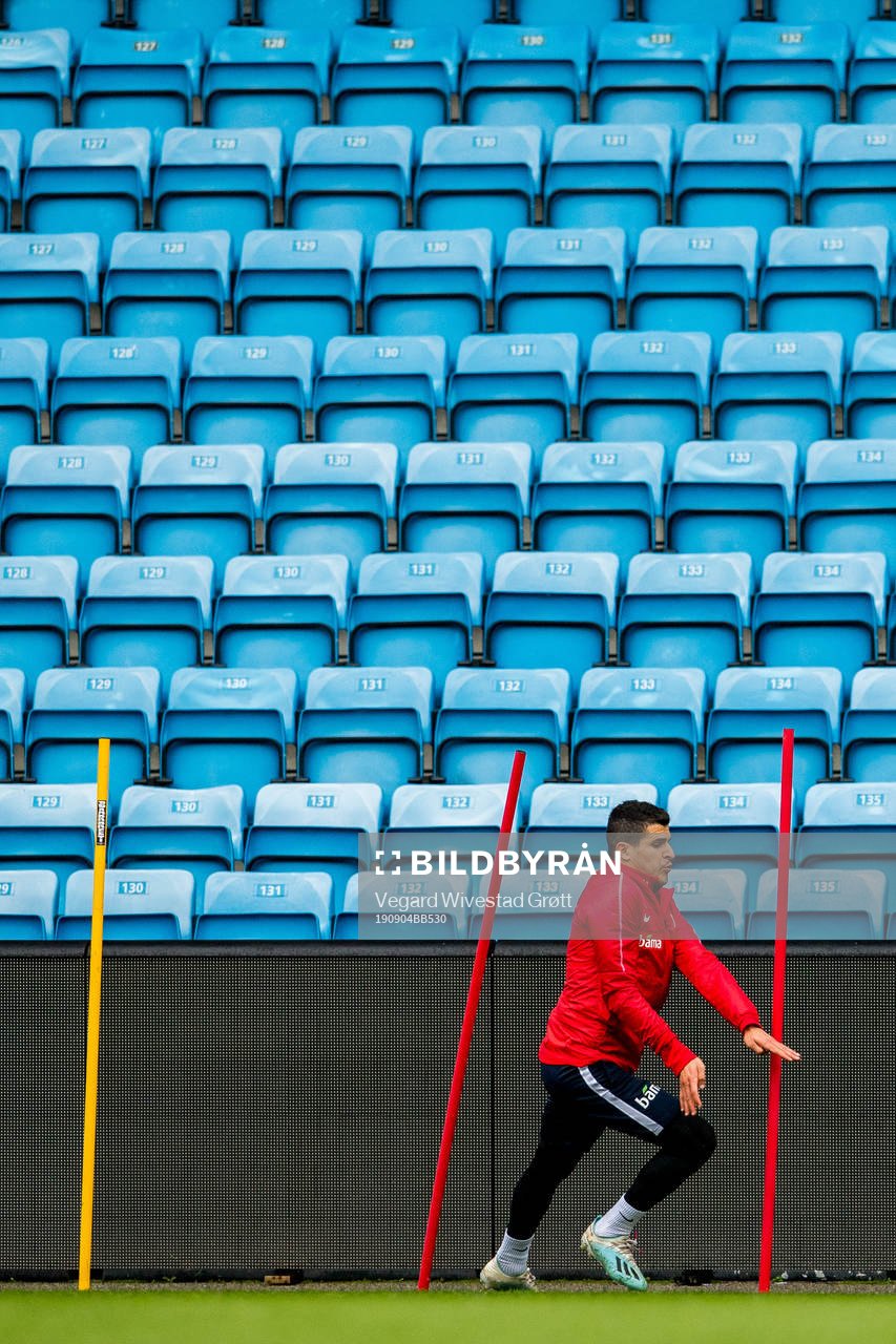 Tarik Elyounoussi of Norway