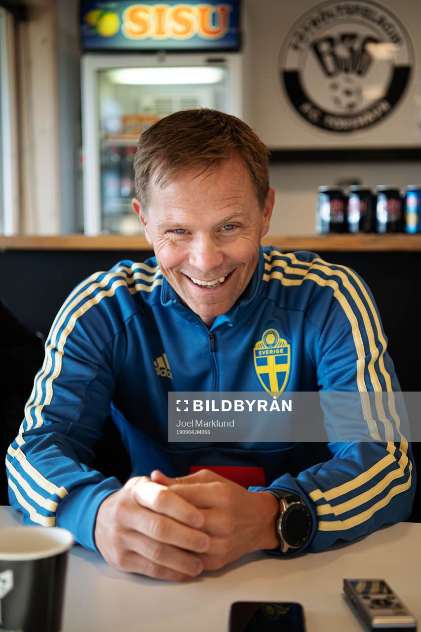 Scout Roger Sandberg of the Swedish national football team