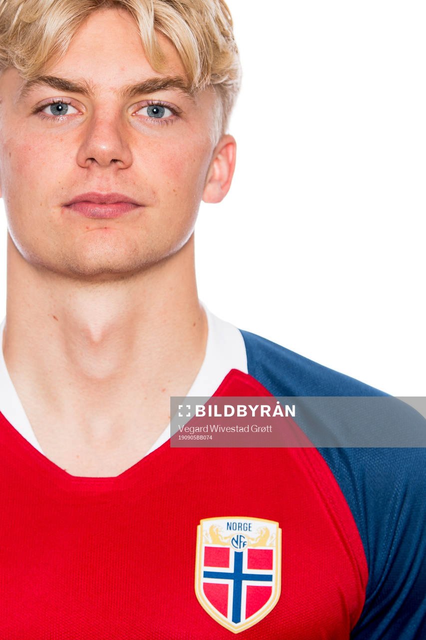 Tobias Borchgrevink Børkeeiet of Norway poses for a