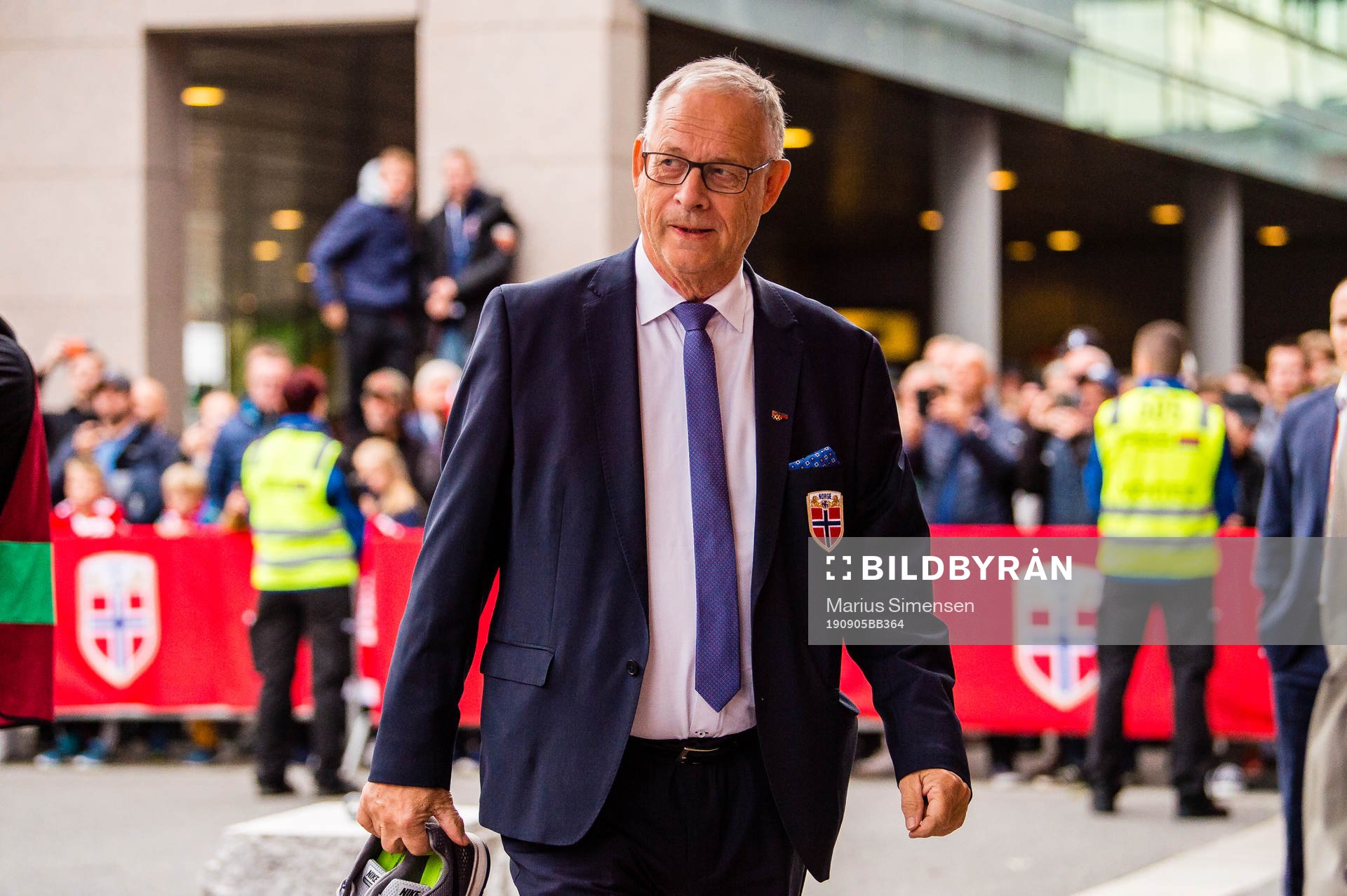 Lars Lagerbäck, head coach of Norway, arrives