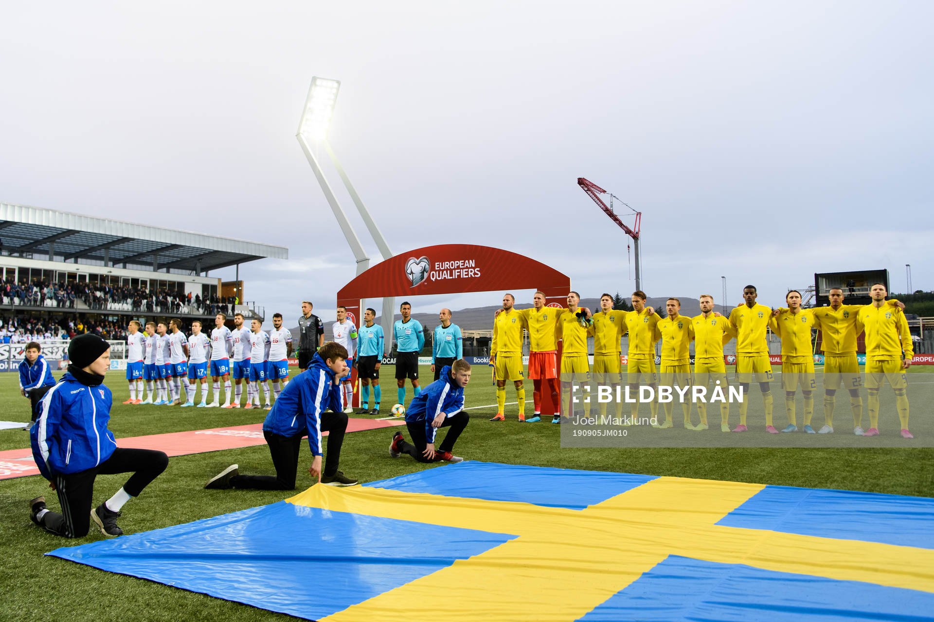 The players of Faroe Islands and Sweden at lineup