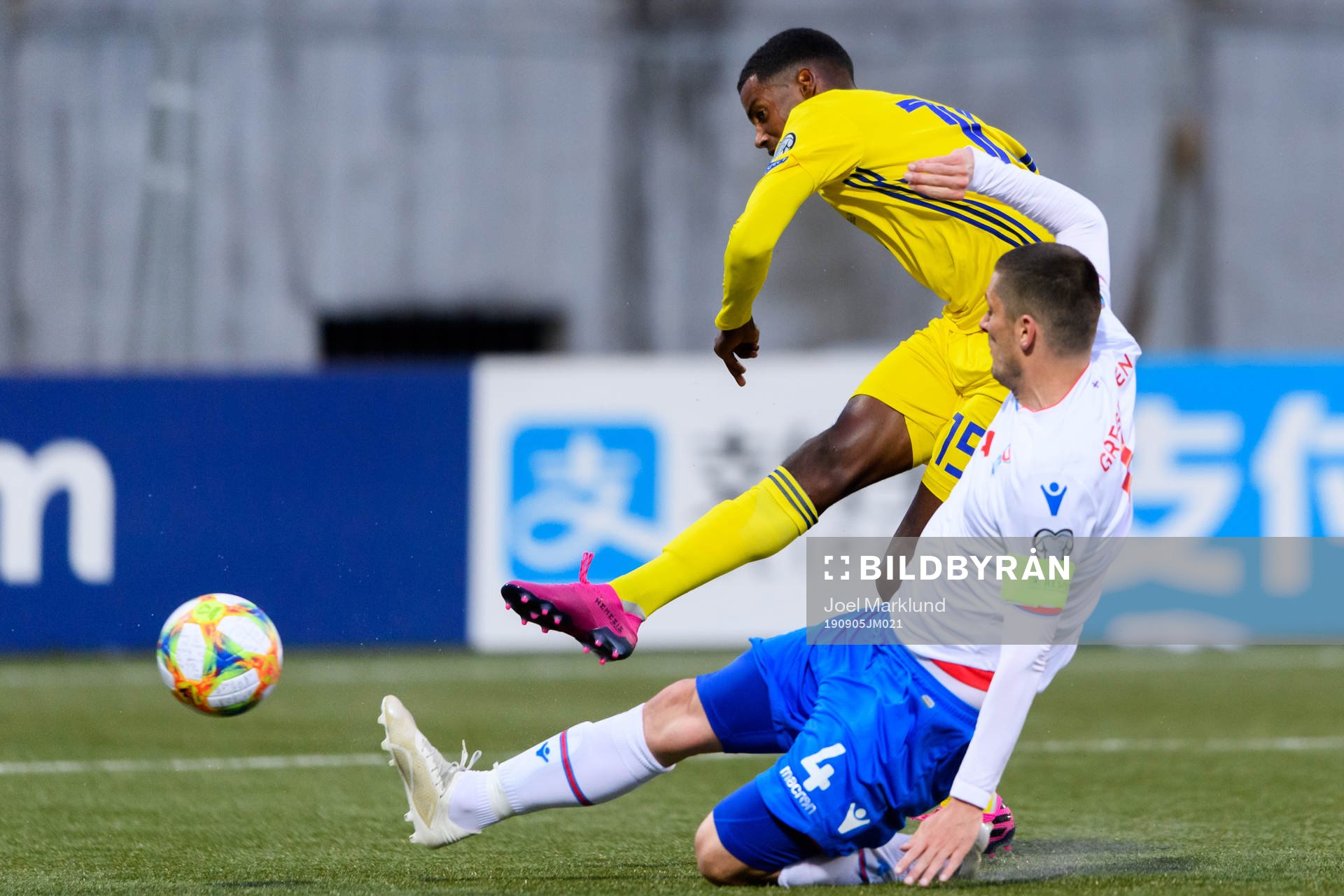 Alexander Isak of Sweden scores 0-2