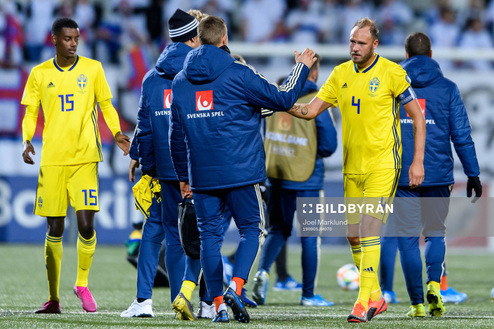 Alexander Isak and Andreas Granqvist of Sweden