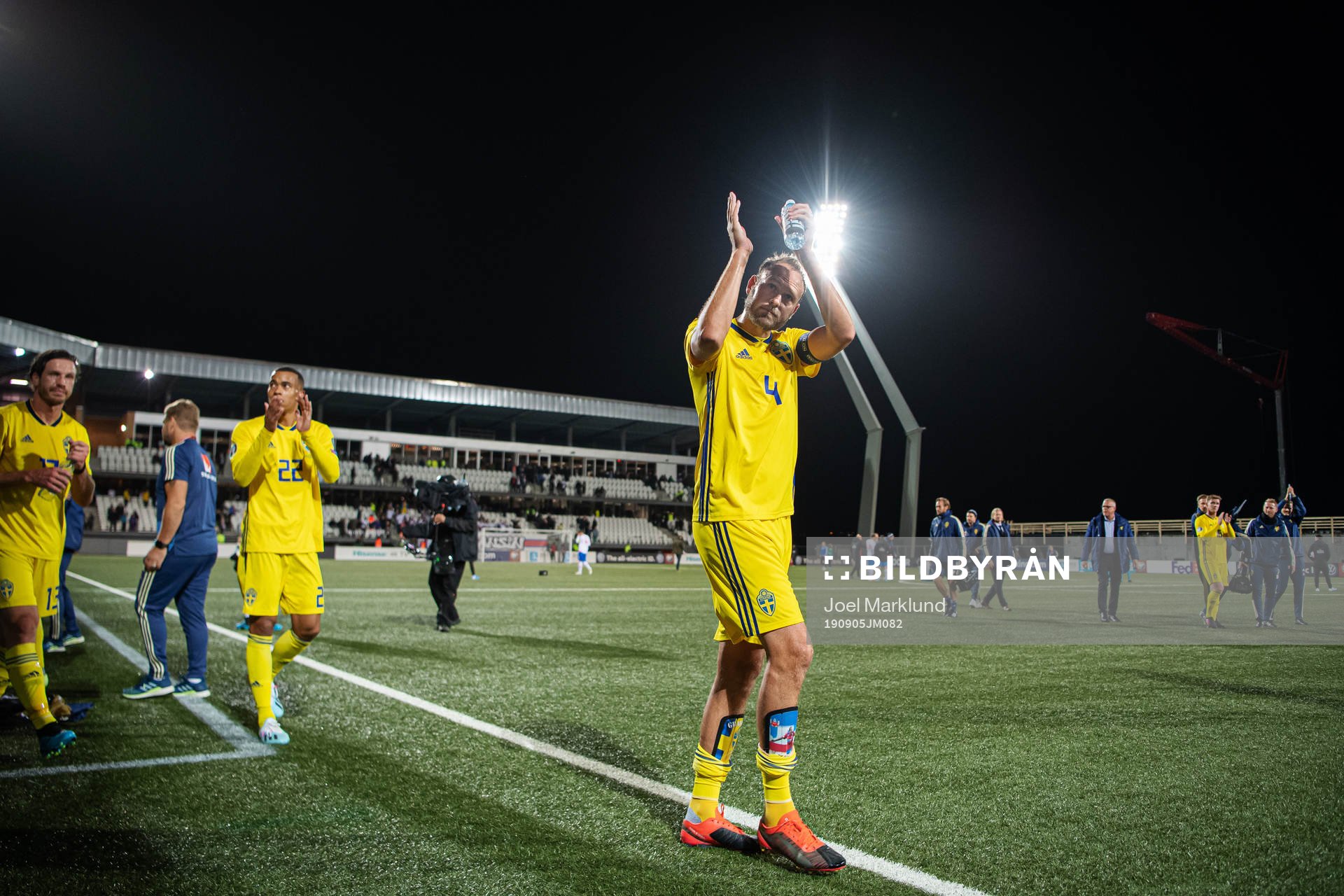 Andreas Granqvist of Sweden celebrates