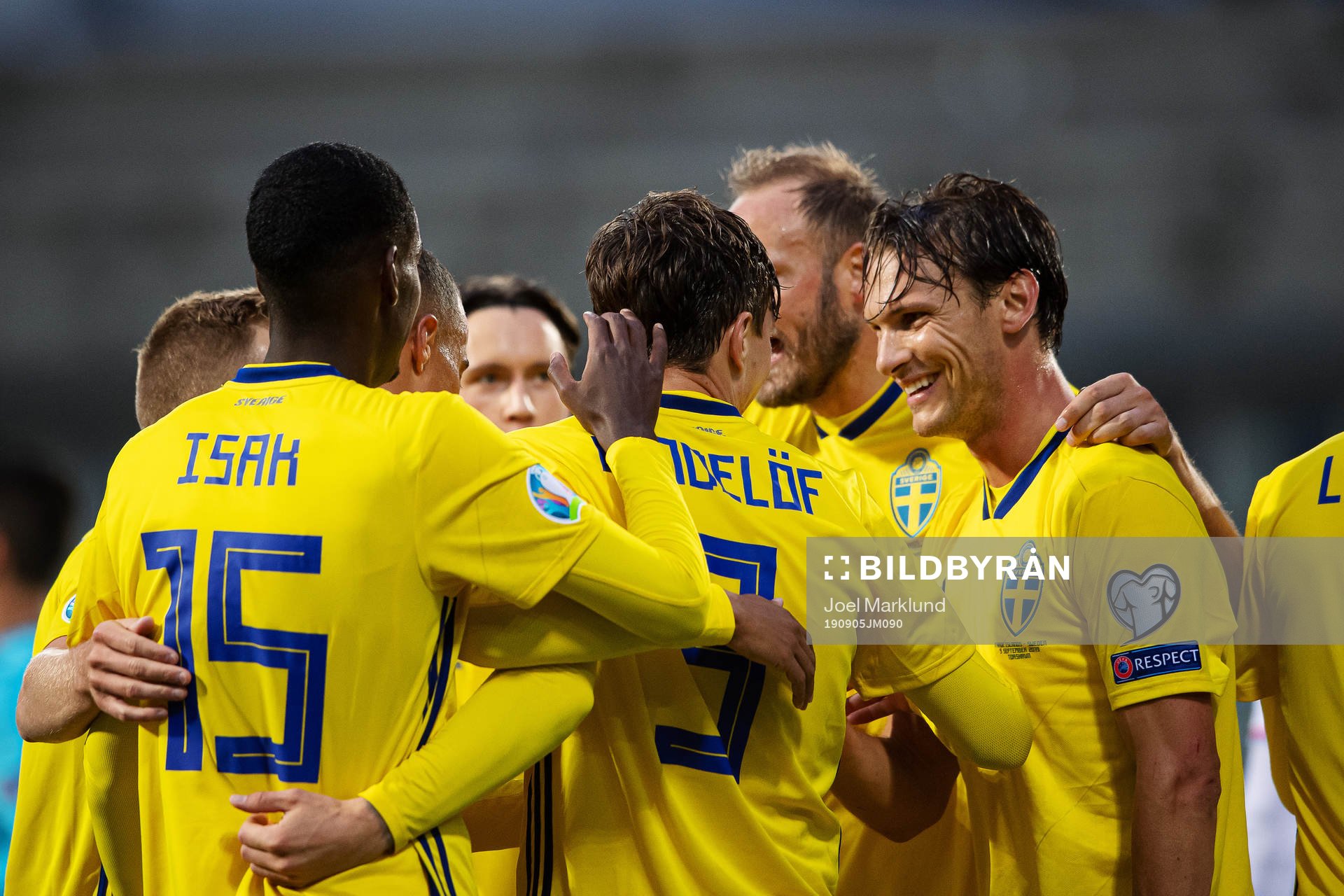 Alexander Isak, Victor Nilsson Lindelöf and Albin Ekdal of