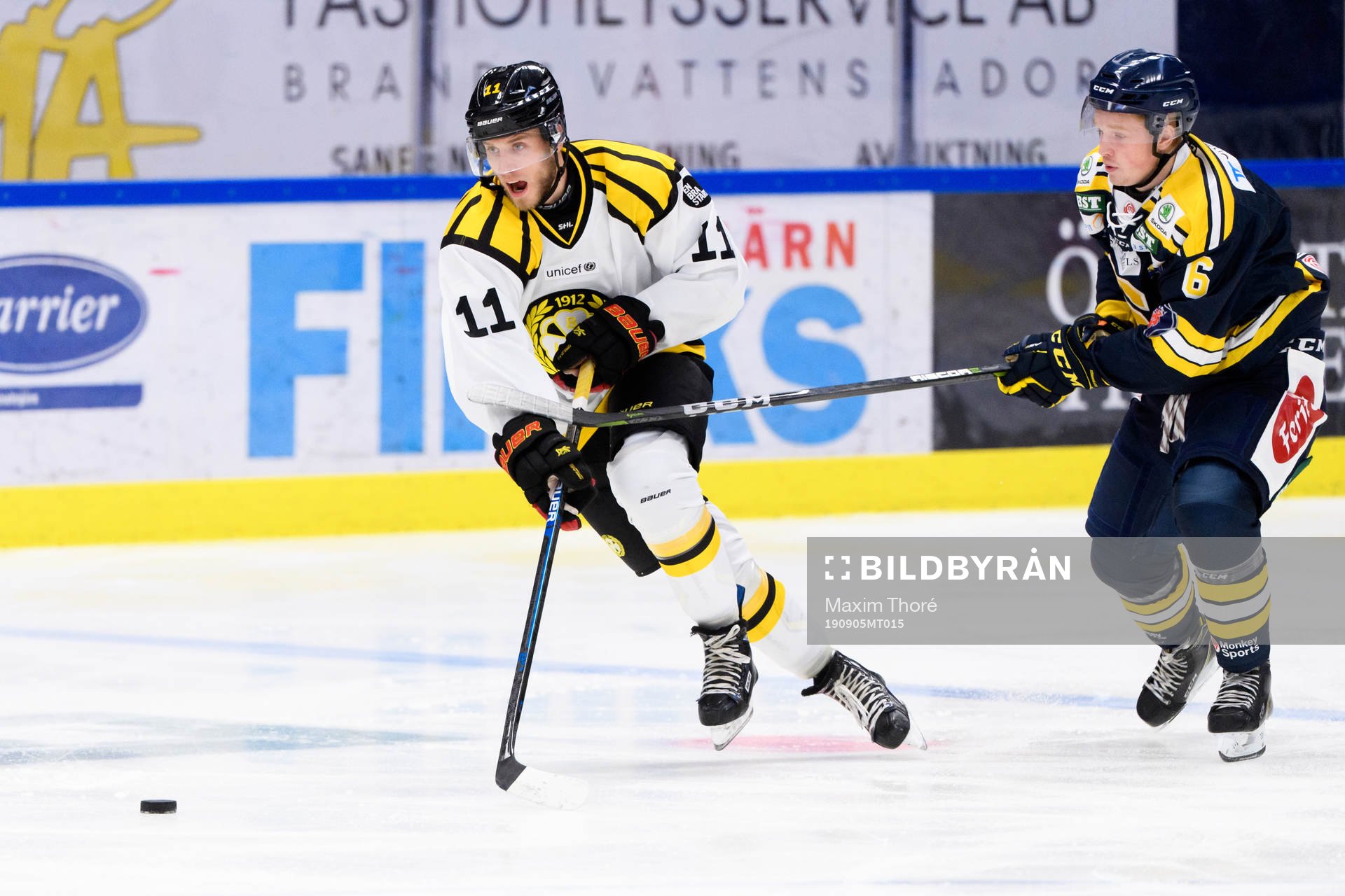 Brynäs Jonathan Sigelt och Södertäljes Lucas Feuk