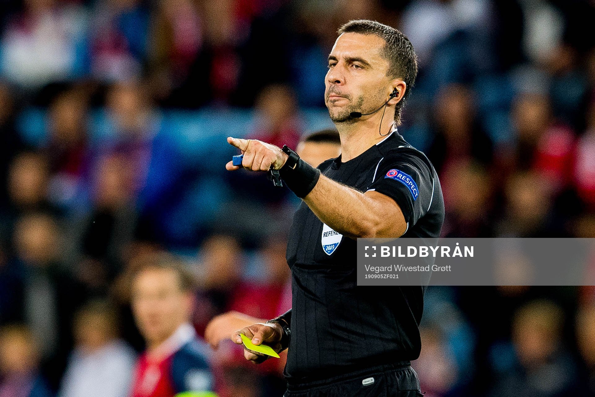 Referee Dumitru Muntean