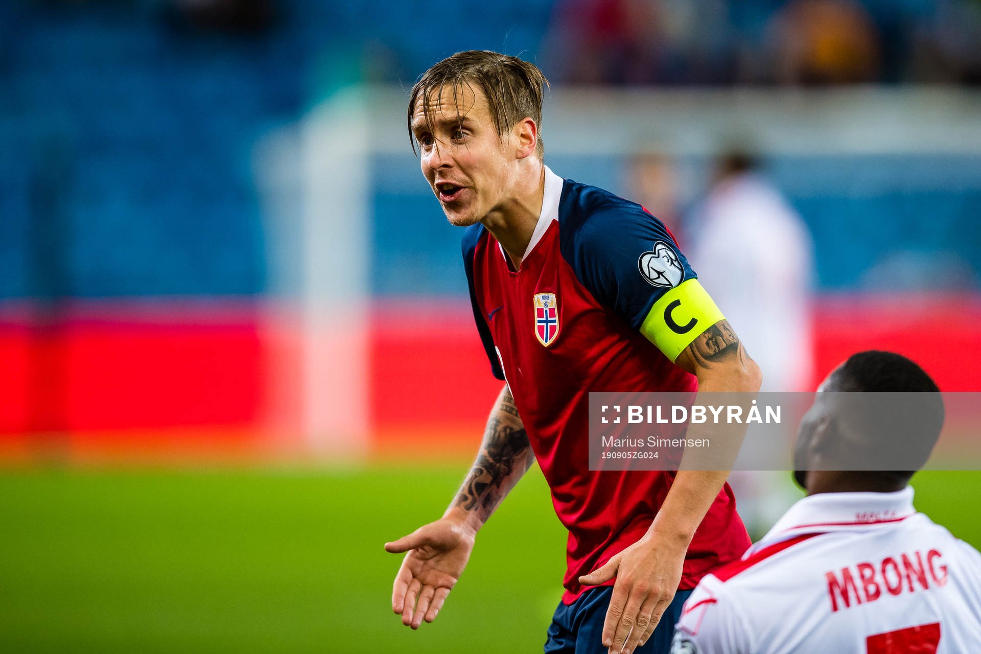 Stefan Johansen of Norway reacts