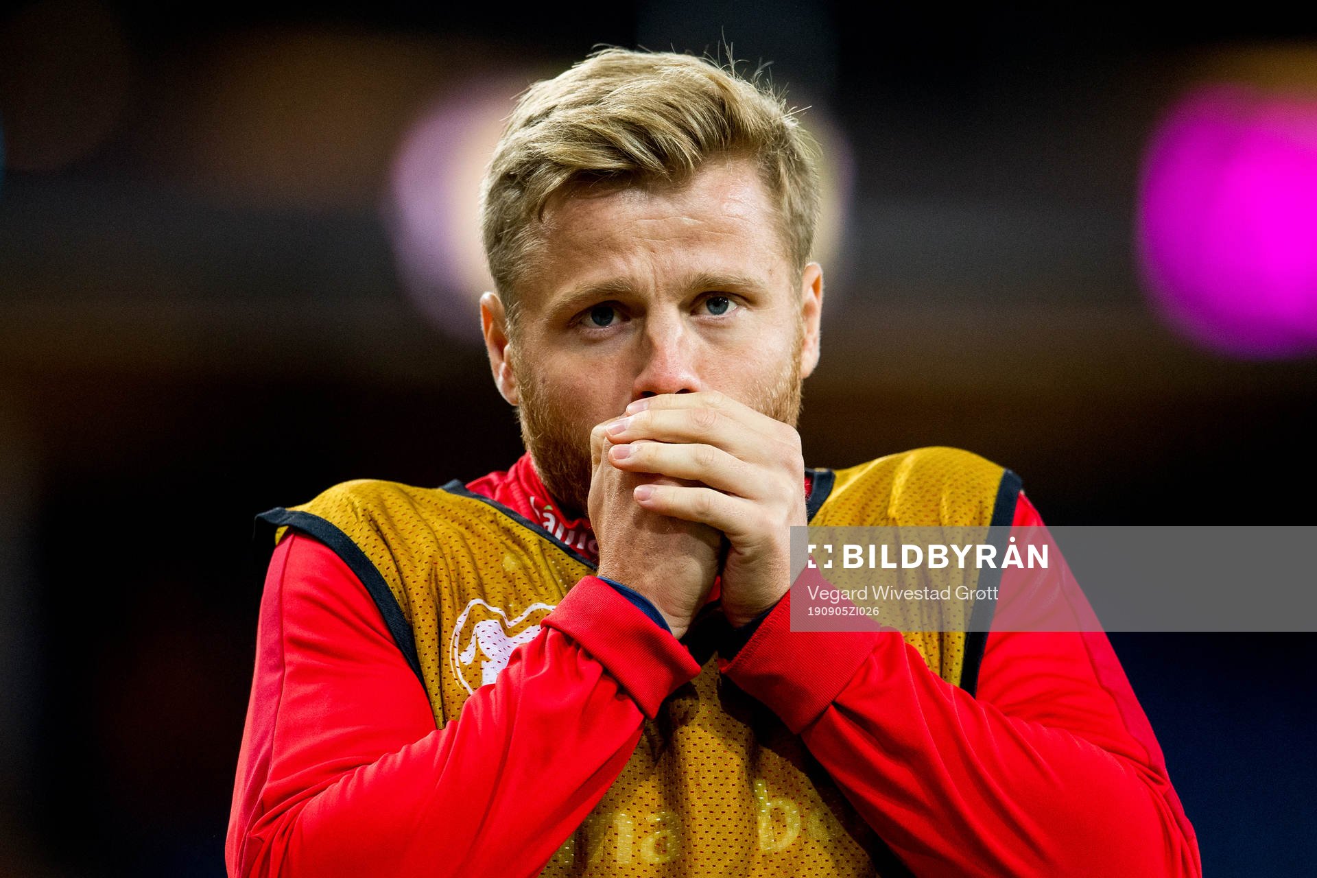 Fredrik Midtsjø of Norway warms up