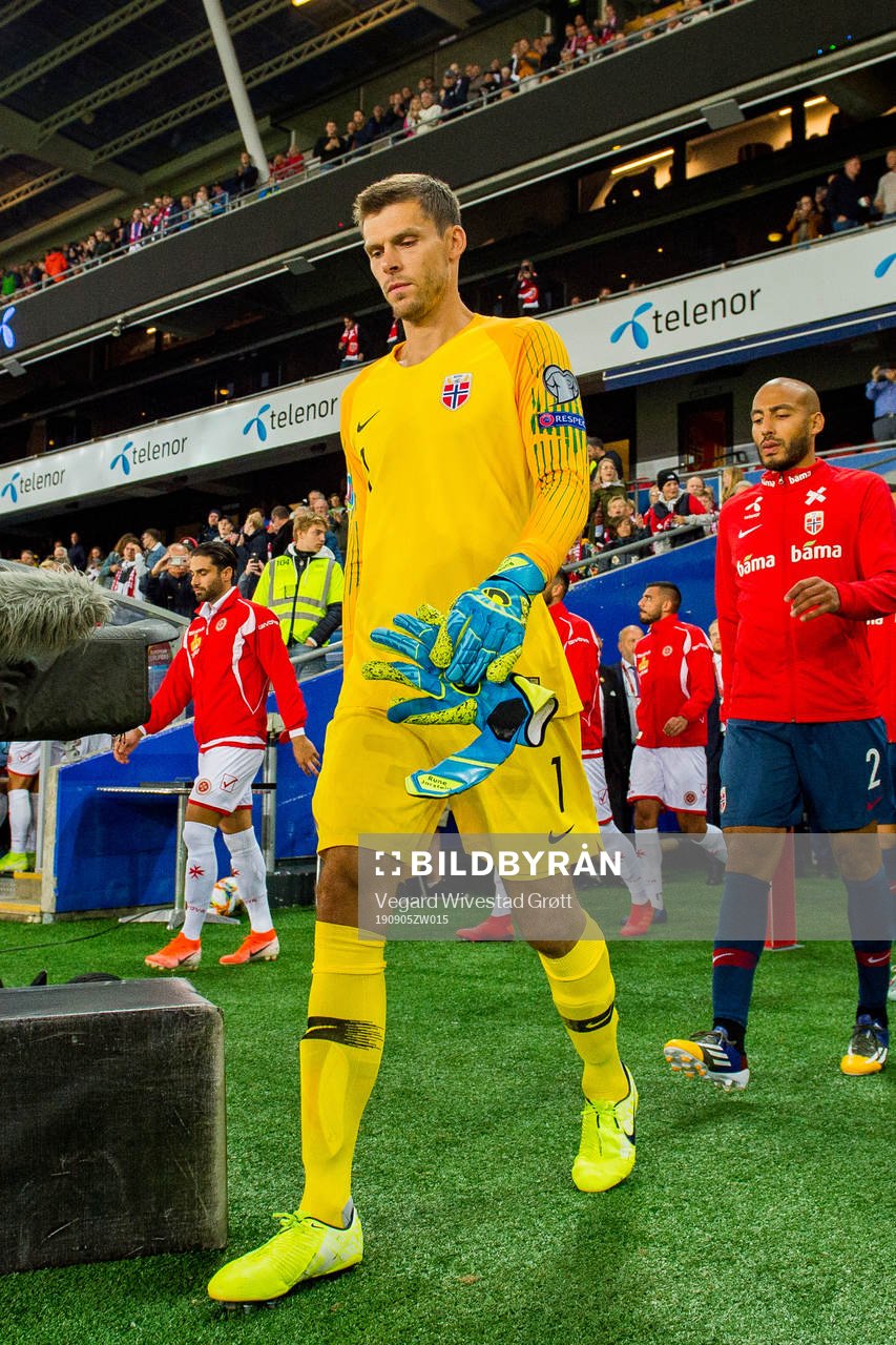 Goalkeeper Rune Almenning Jarstein of Norway