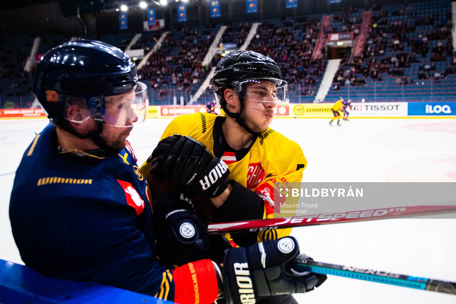 Niclas Bergfors of Djurgården and Dominic Hackl of Vienna