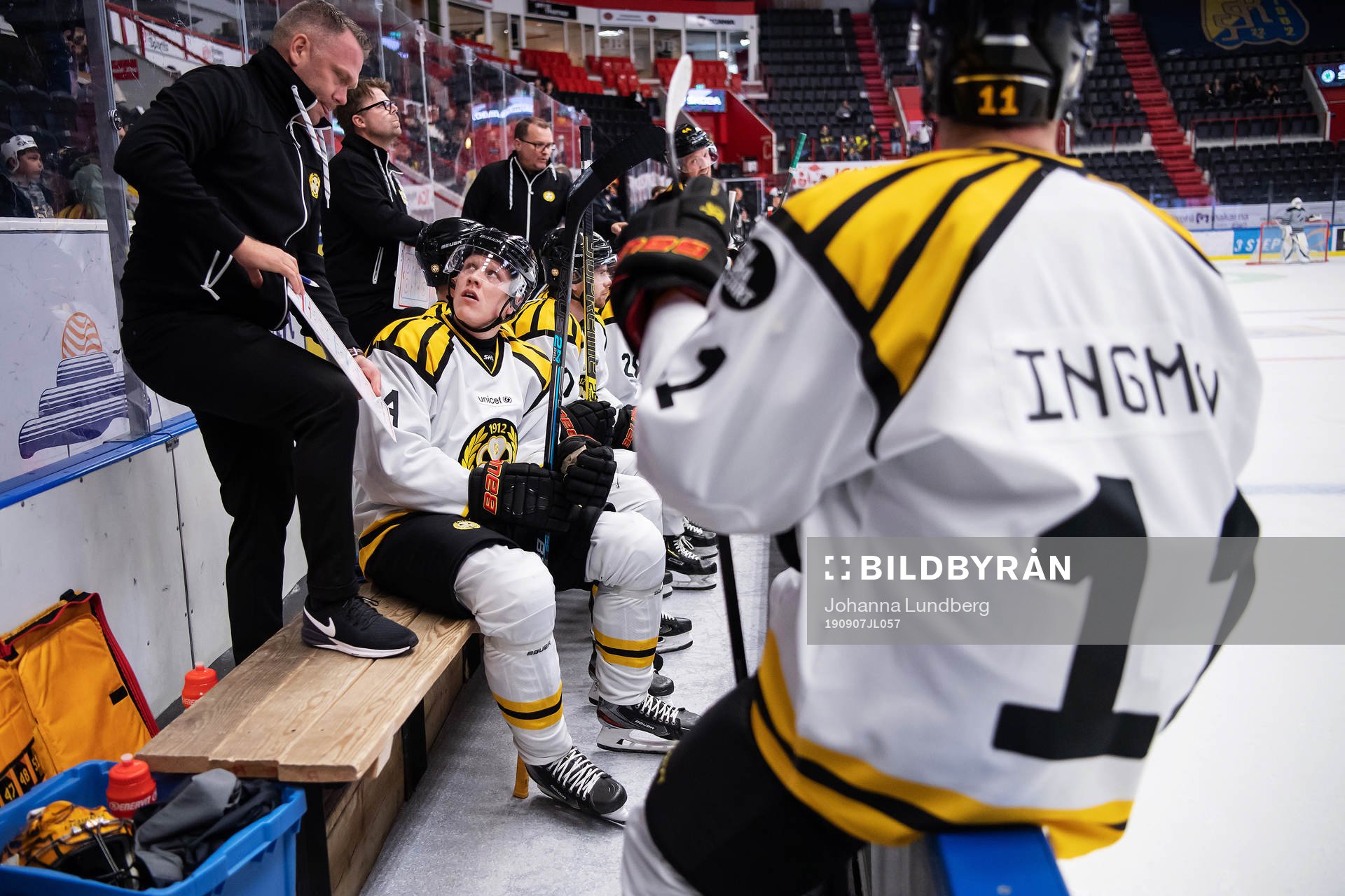 Brynäs assisterande tränare Mikael Holmqvist och Niclas