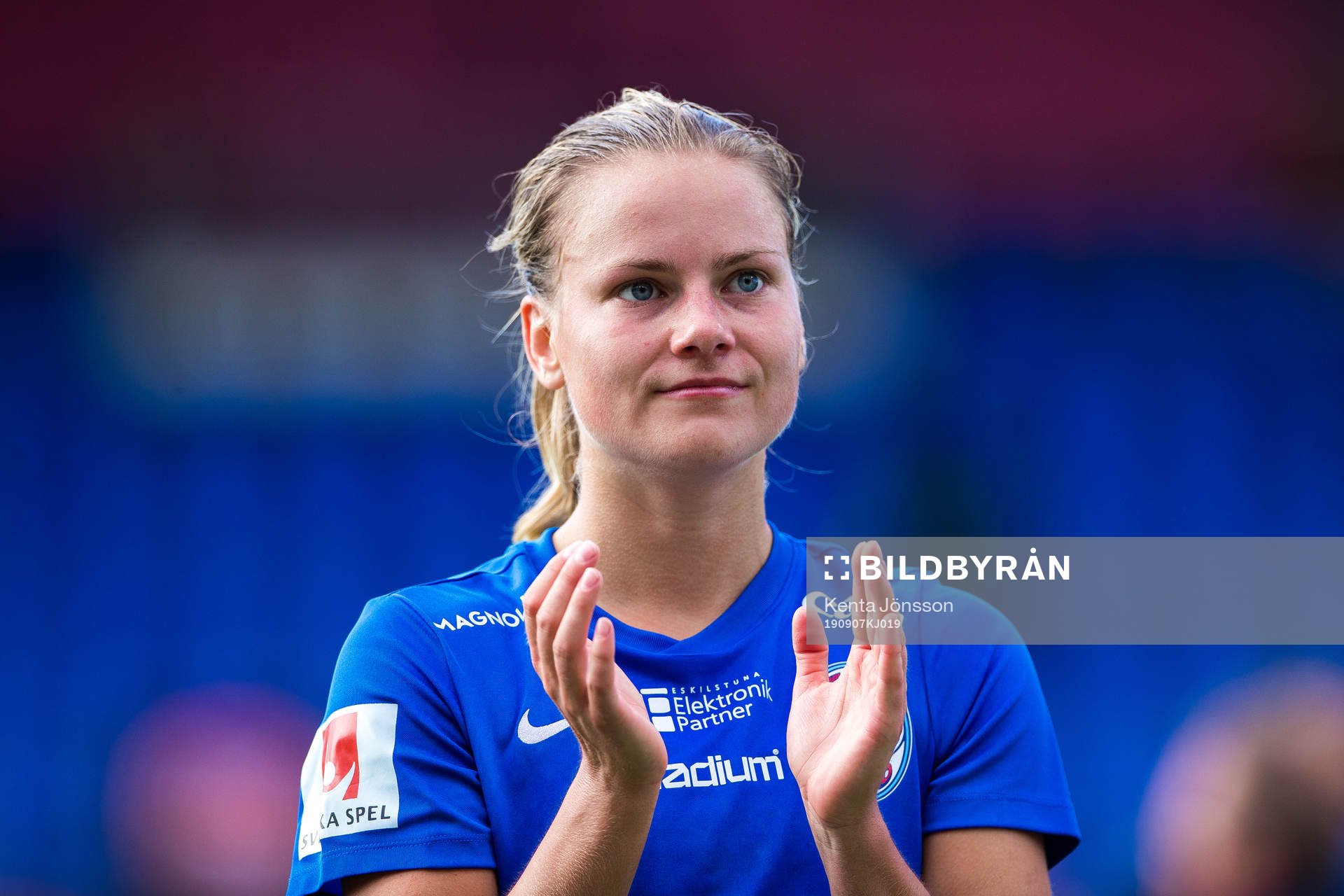 Eskilstunas Julia Tunturi jublar