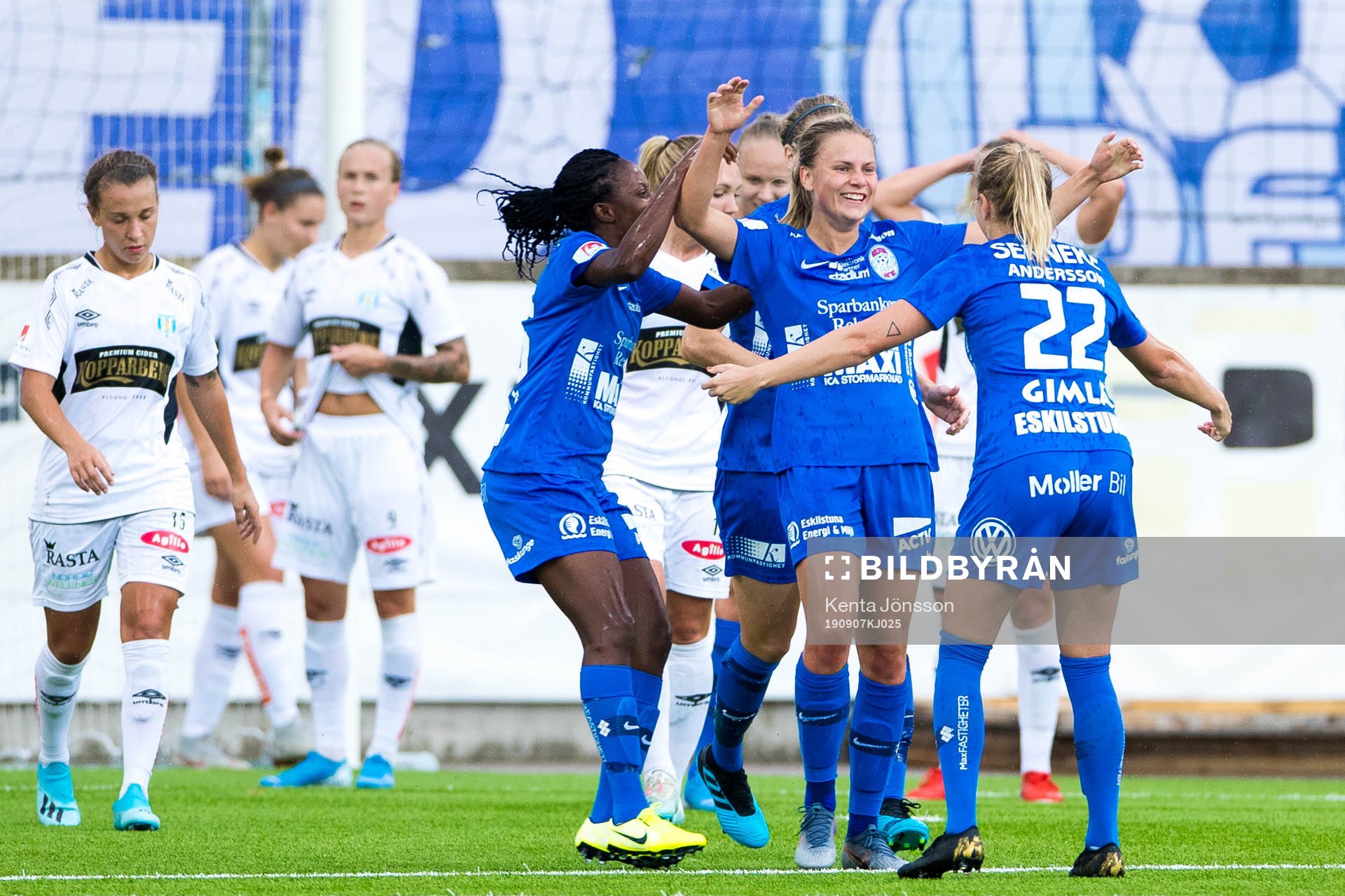 Eskilstunas Julia Tunturi jublar