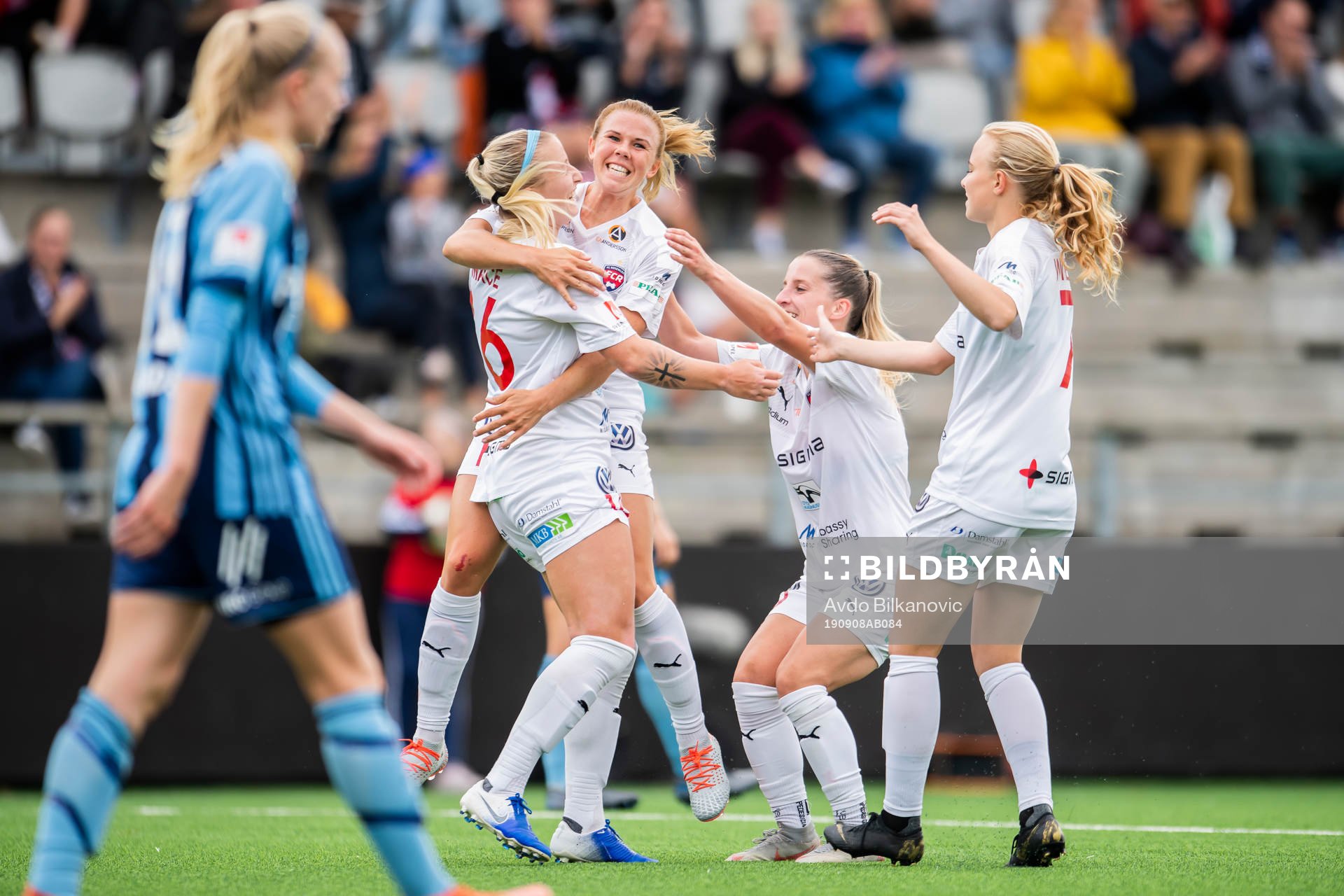 Rosengårds Hailie Mace jublar